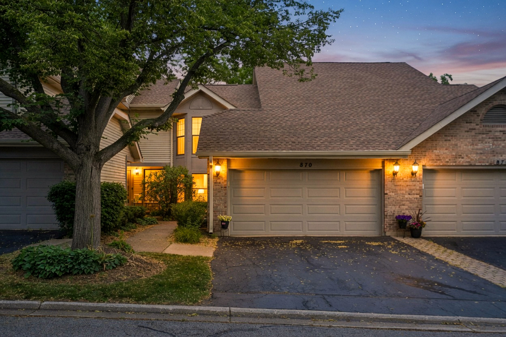 870 N Auburn Woods Drive