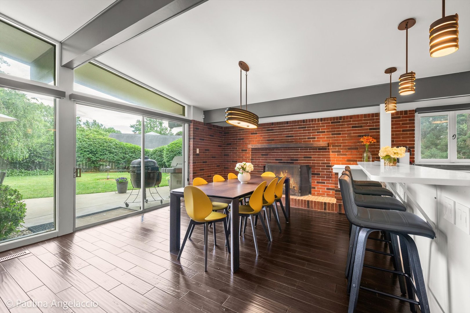 27 Barrington Bourne