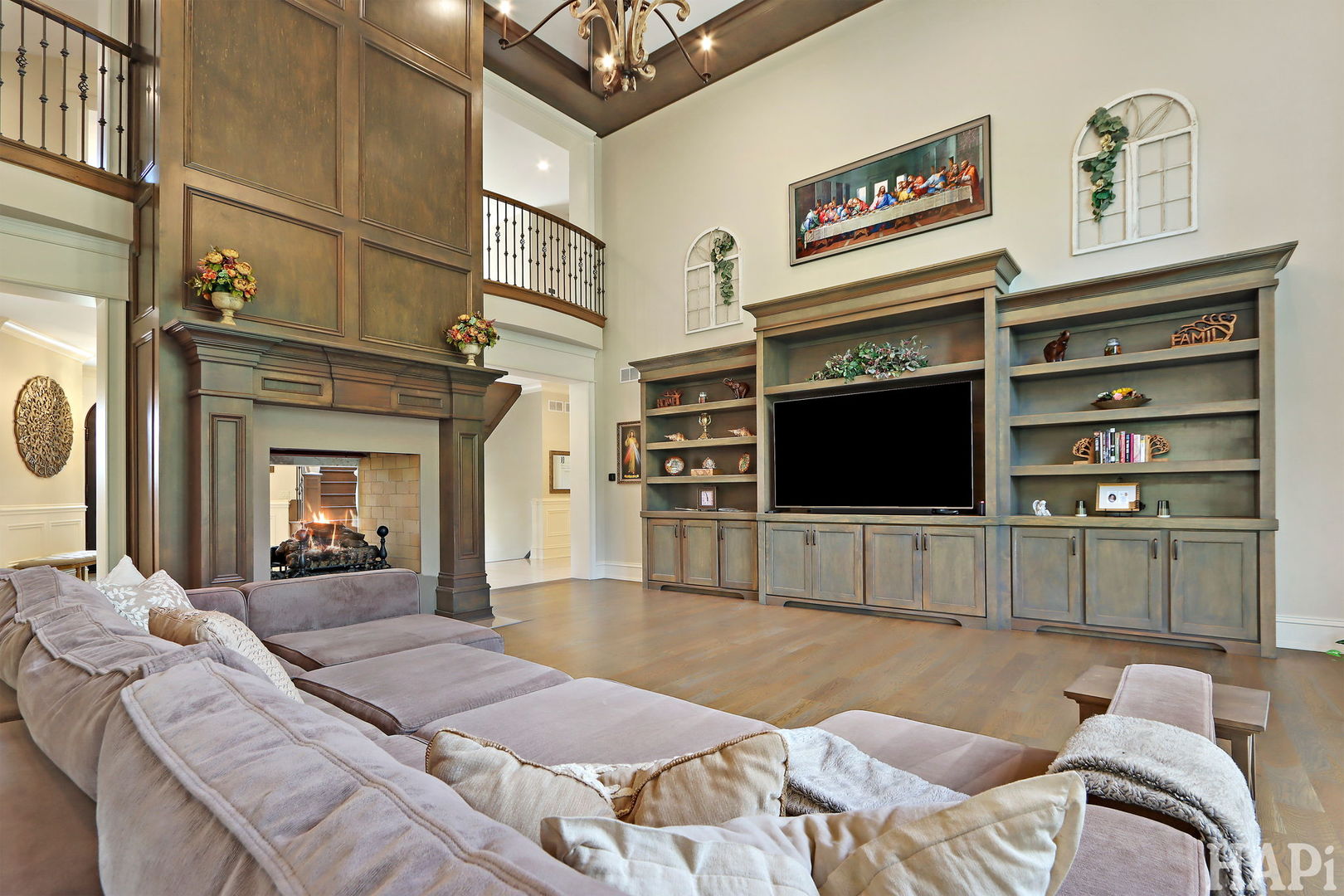 18 Enclave Court
