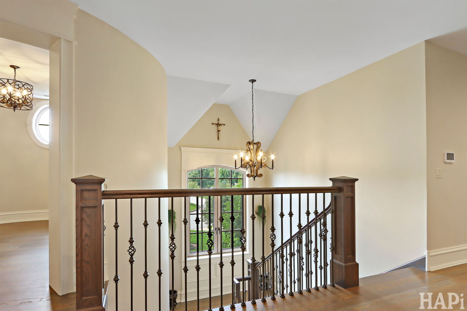 18 Enclave Court