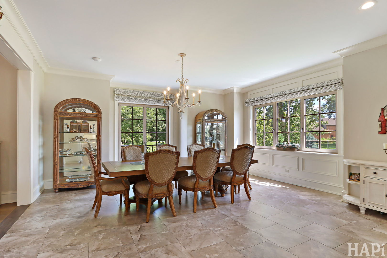 18 Enclave Court