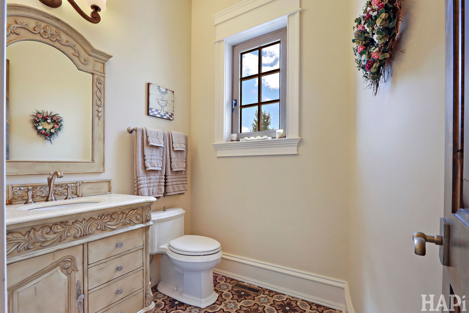 18 Enclave Court