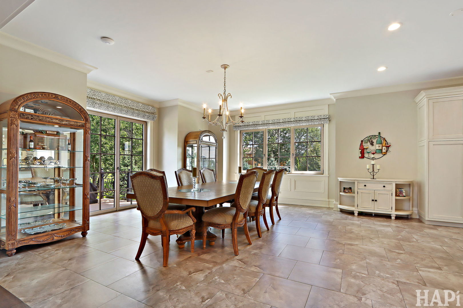 18 Enclave Court
