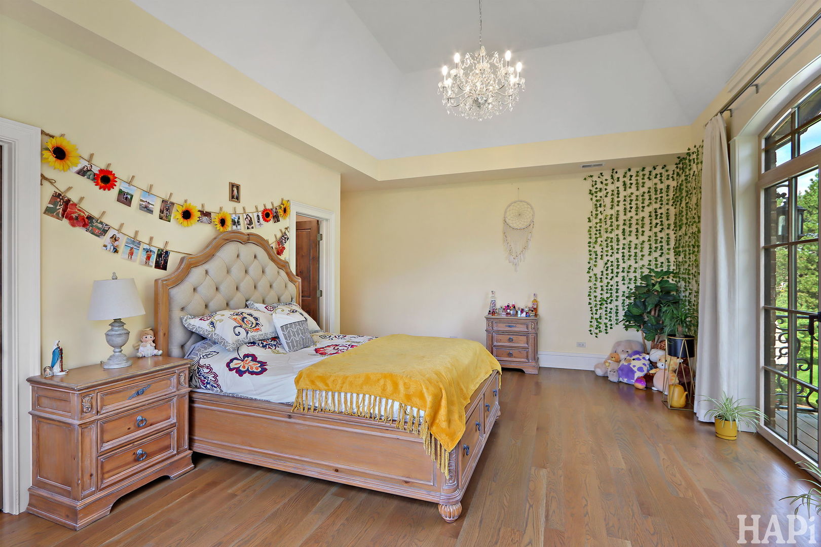 18 Enclave Court
