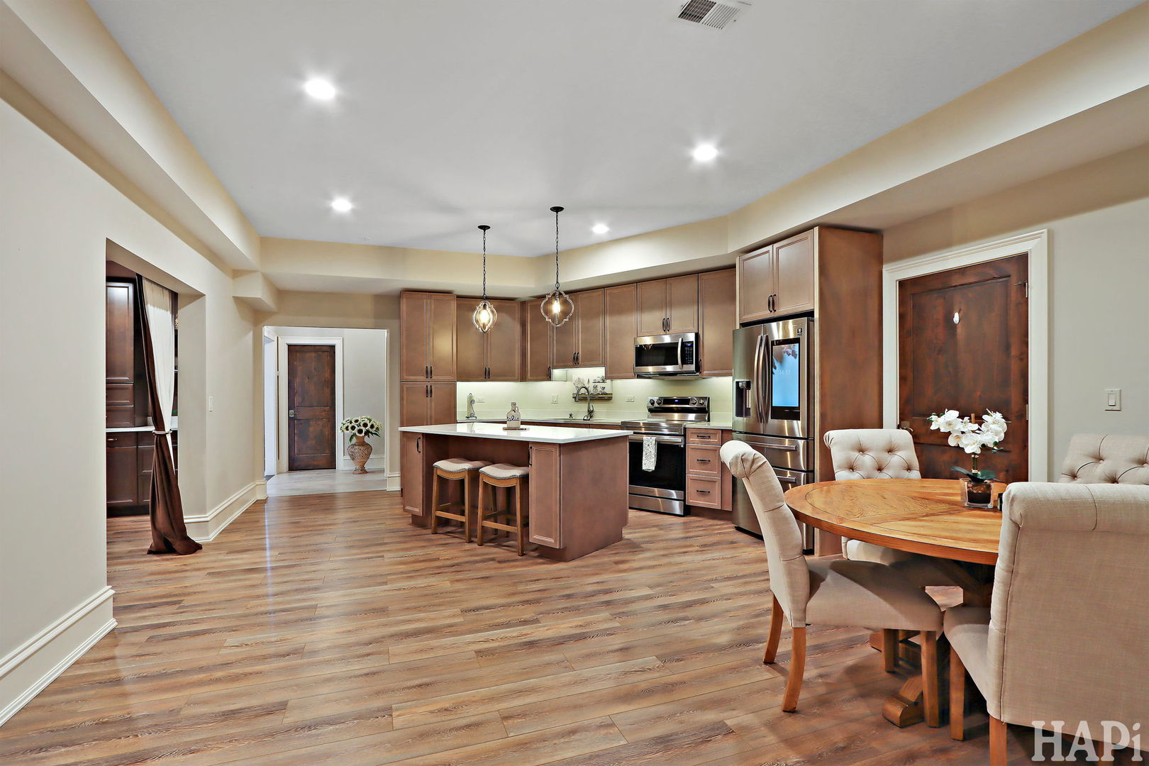 18 Enclave Court