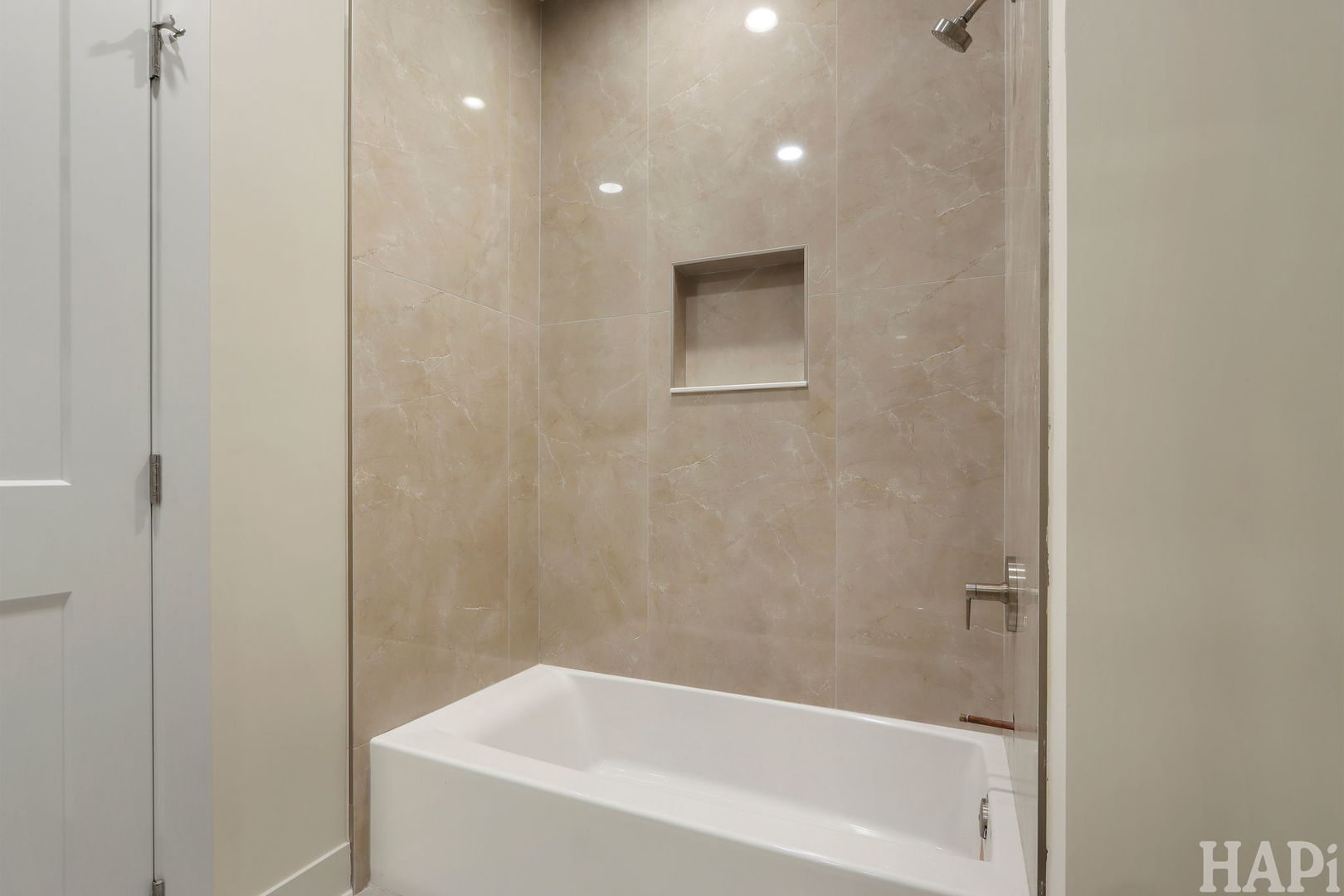 120 Washington Street Unit: 2