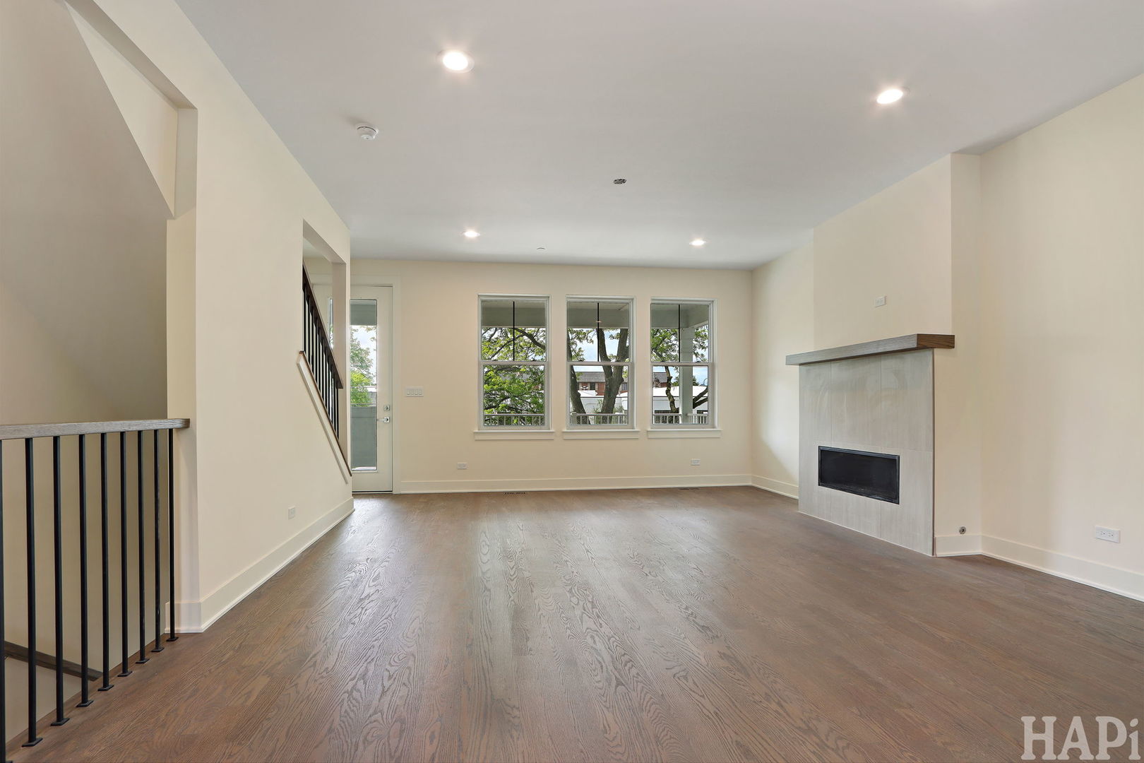 120 Washington Street Unit: 2