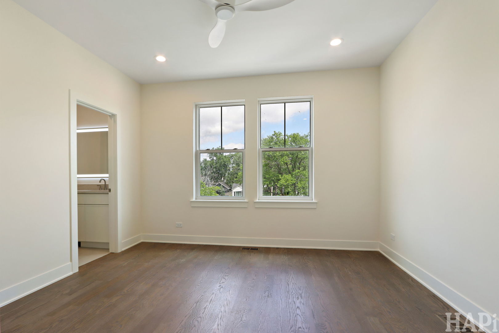 120 Washington Street Unit: 2