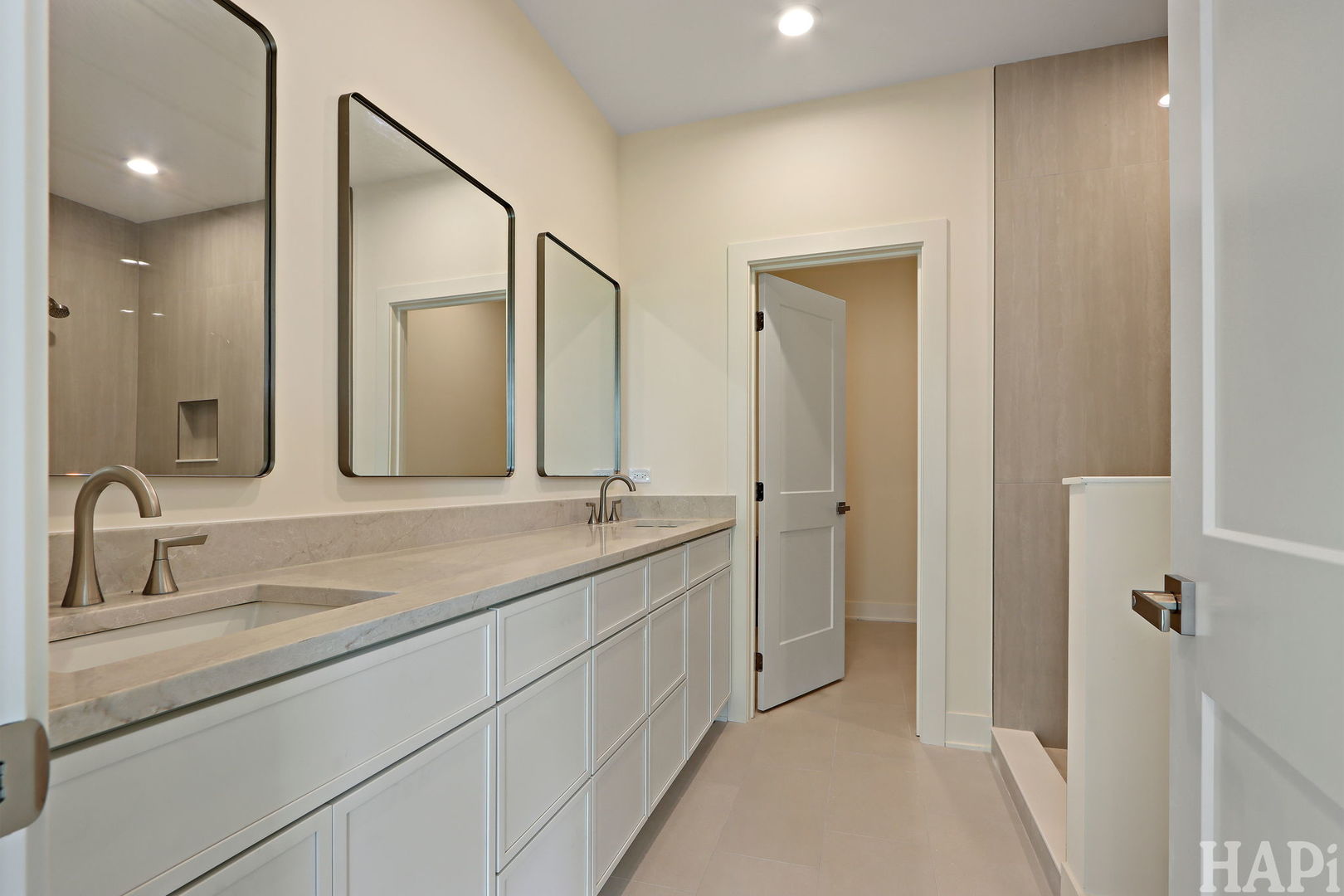 120 Washington Street Unit: 2