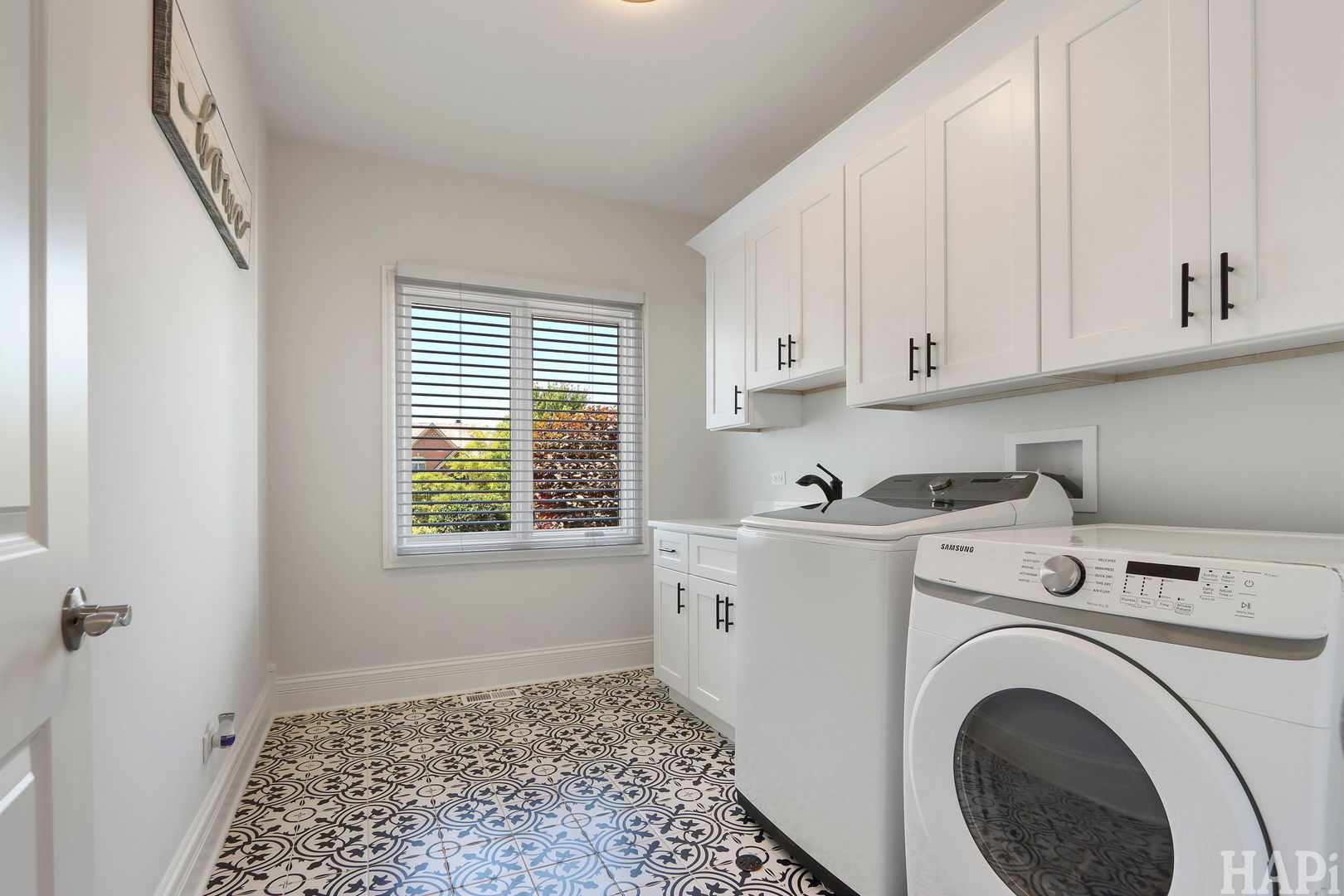 1410 W Newcastle Court