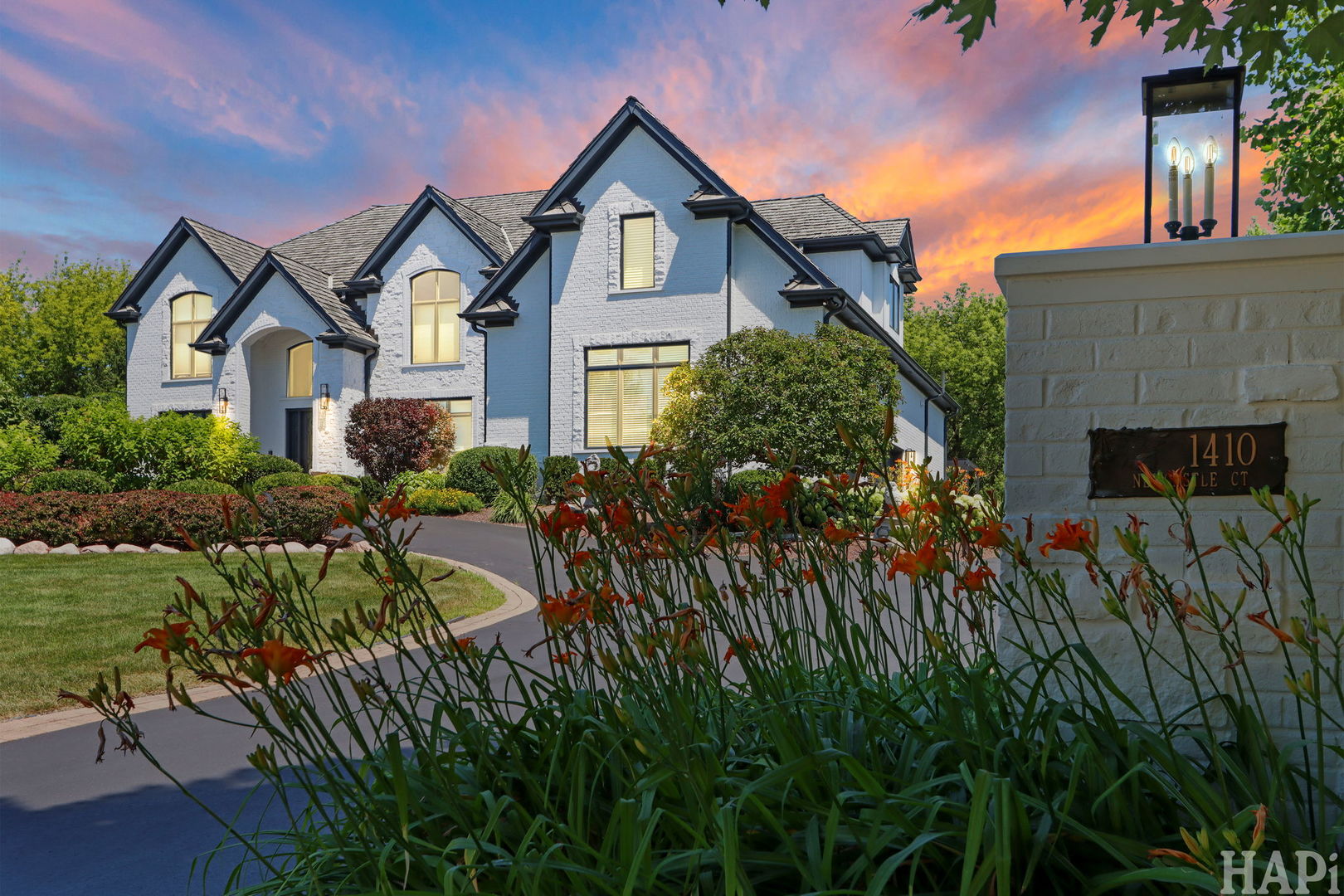 1410 W Newcastle Court