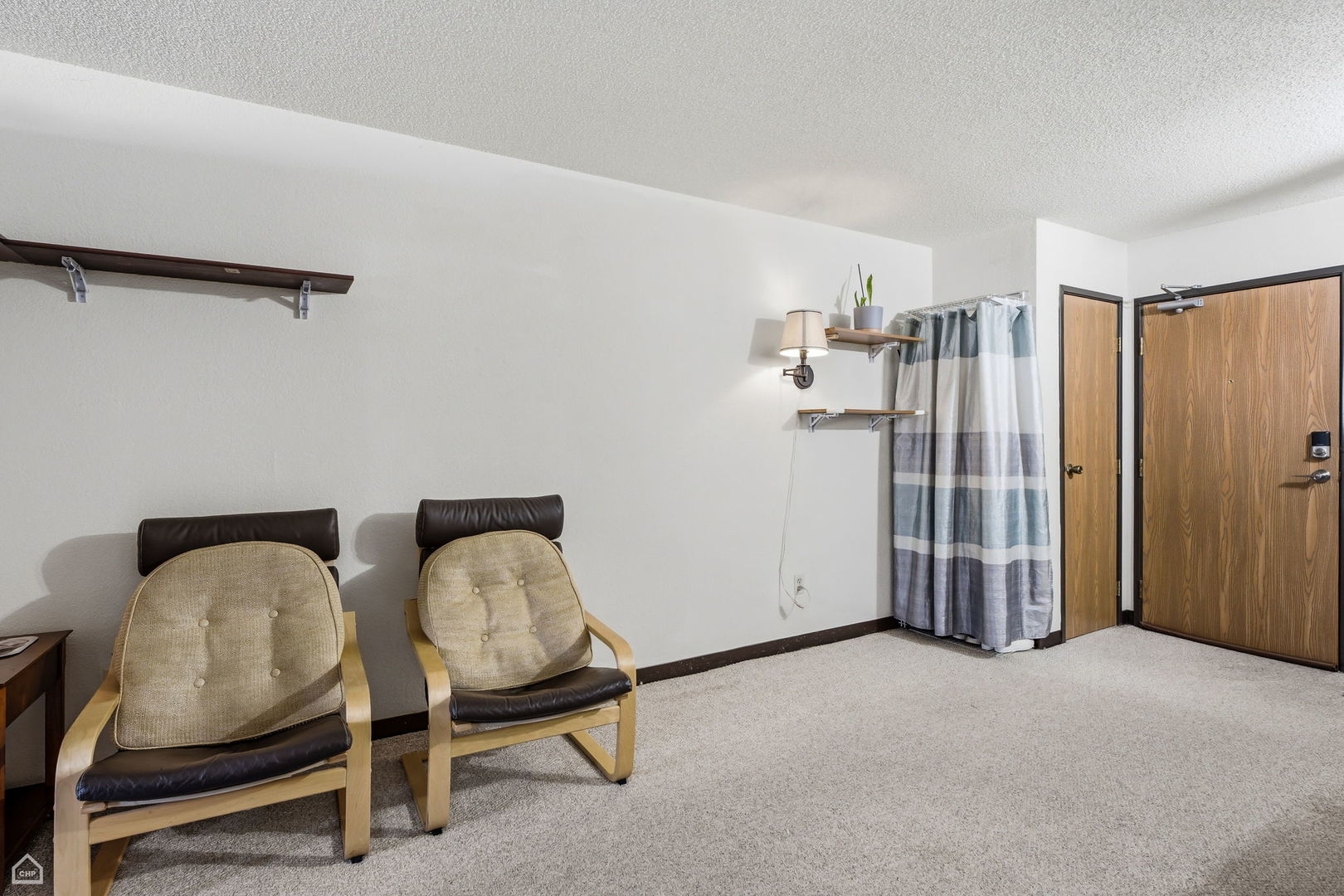 3130 W Monroe Street Unit: 107