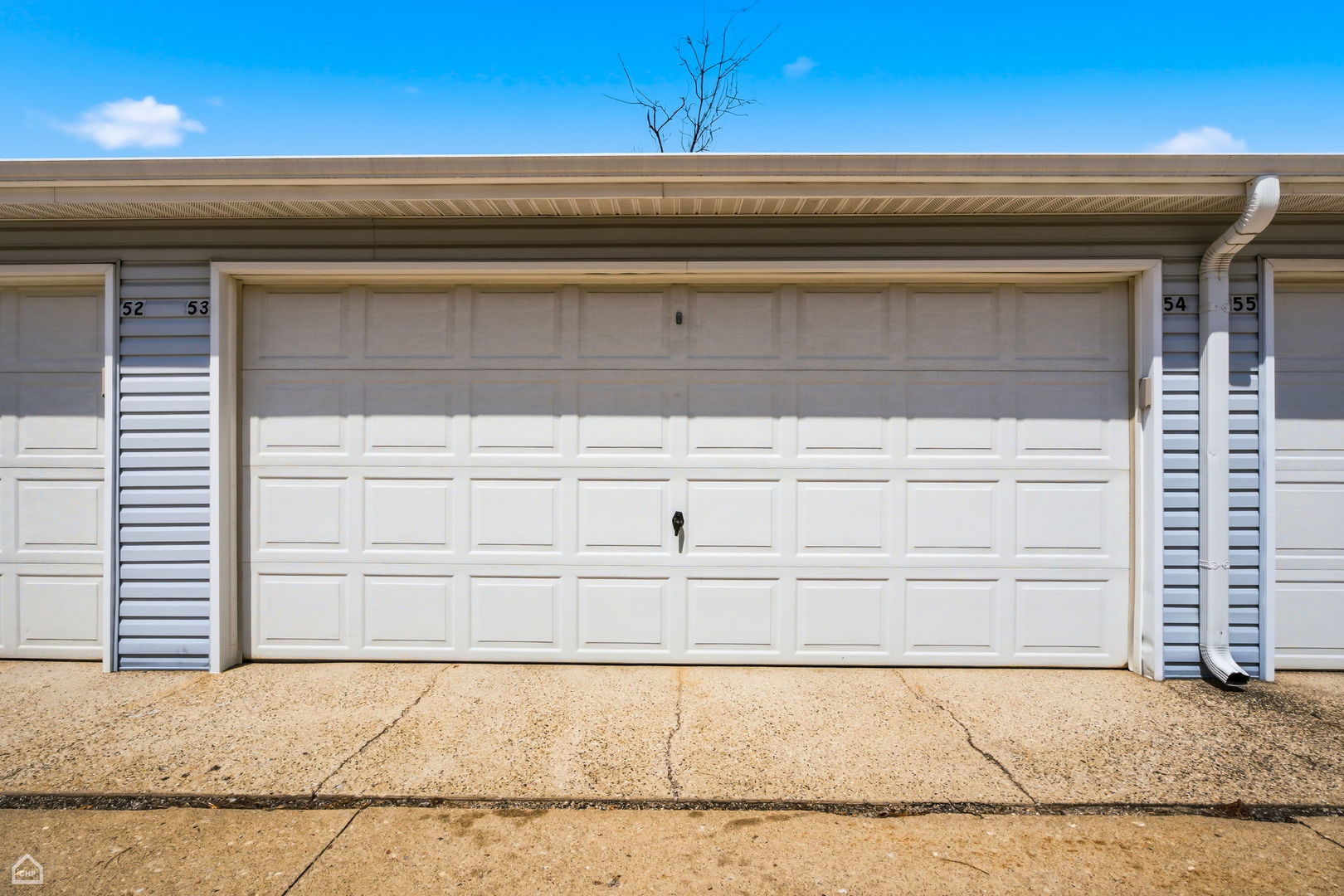 3130 W Monroe Street Unit: 107