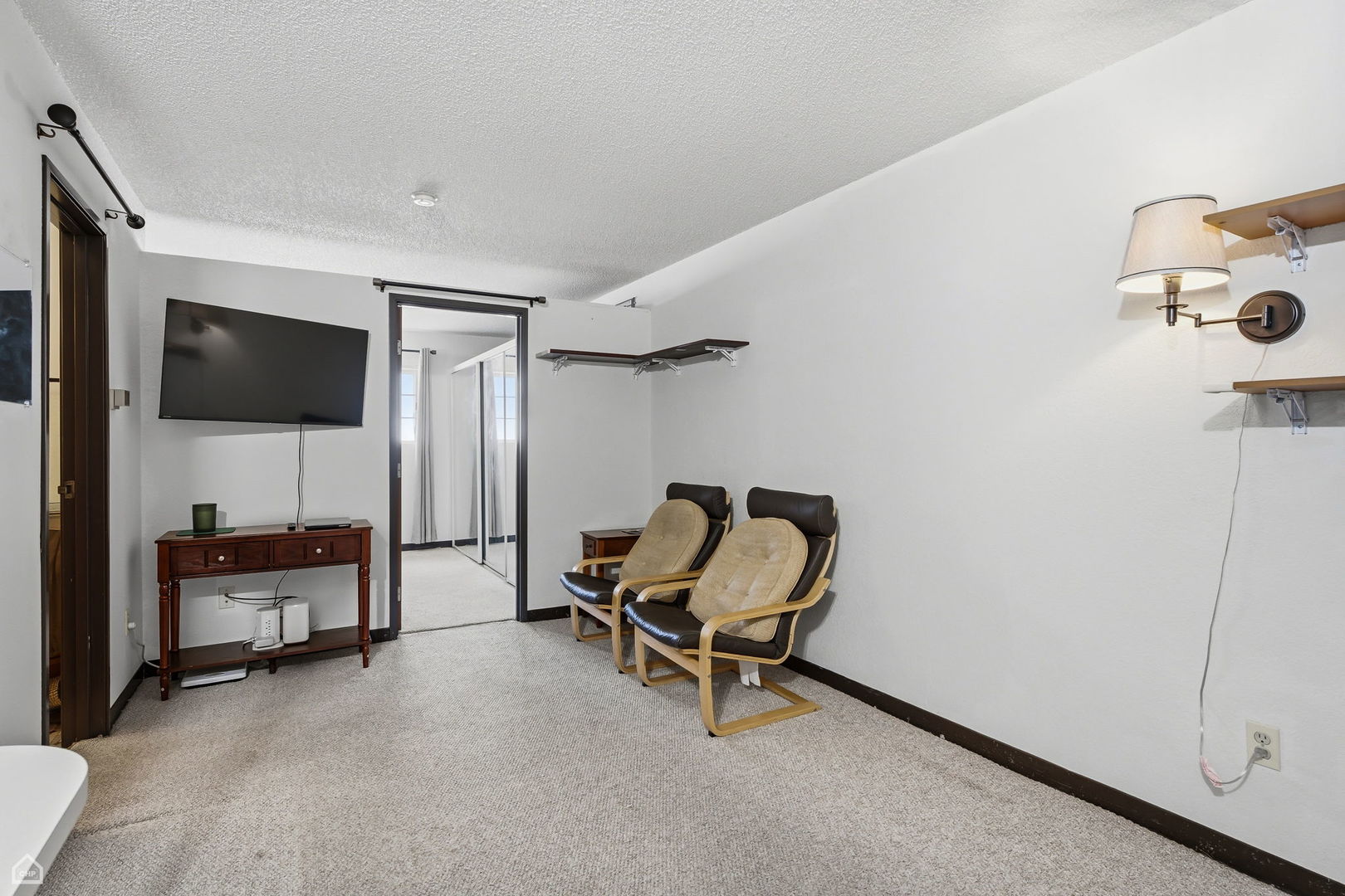 3130 W Monroe Street Unit: 107
