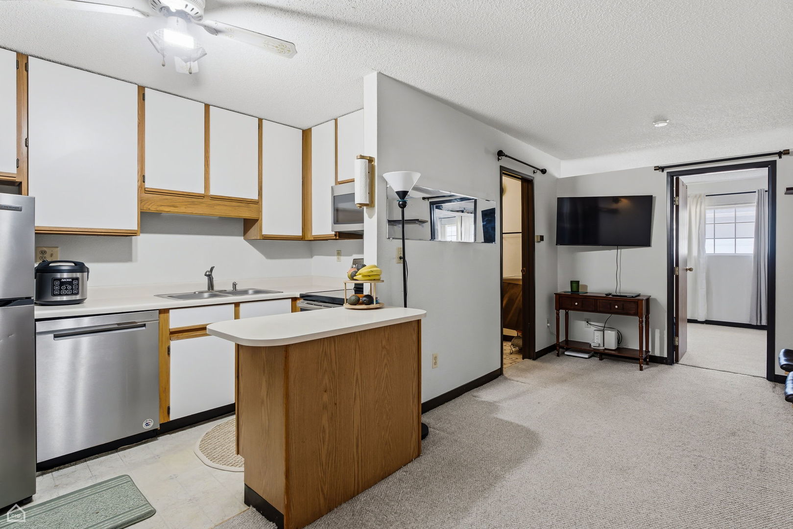 3130 W Monroe Street Unit: 107