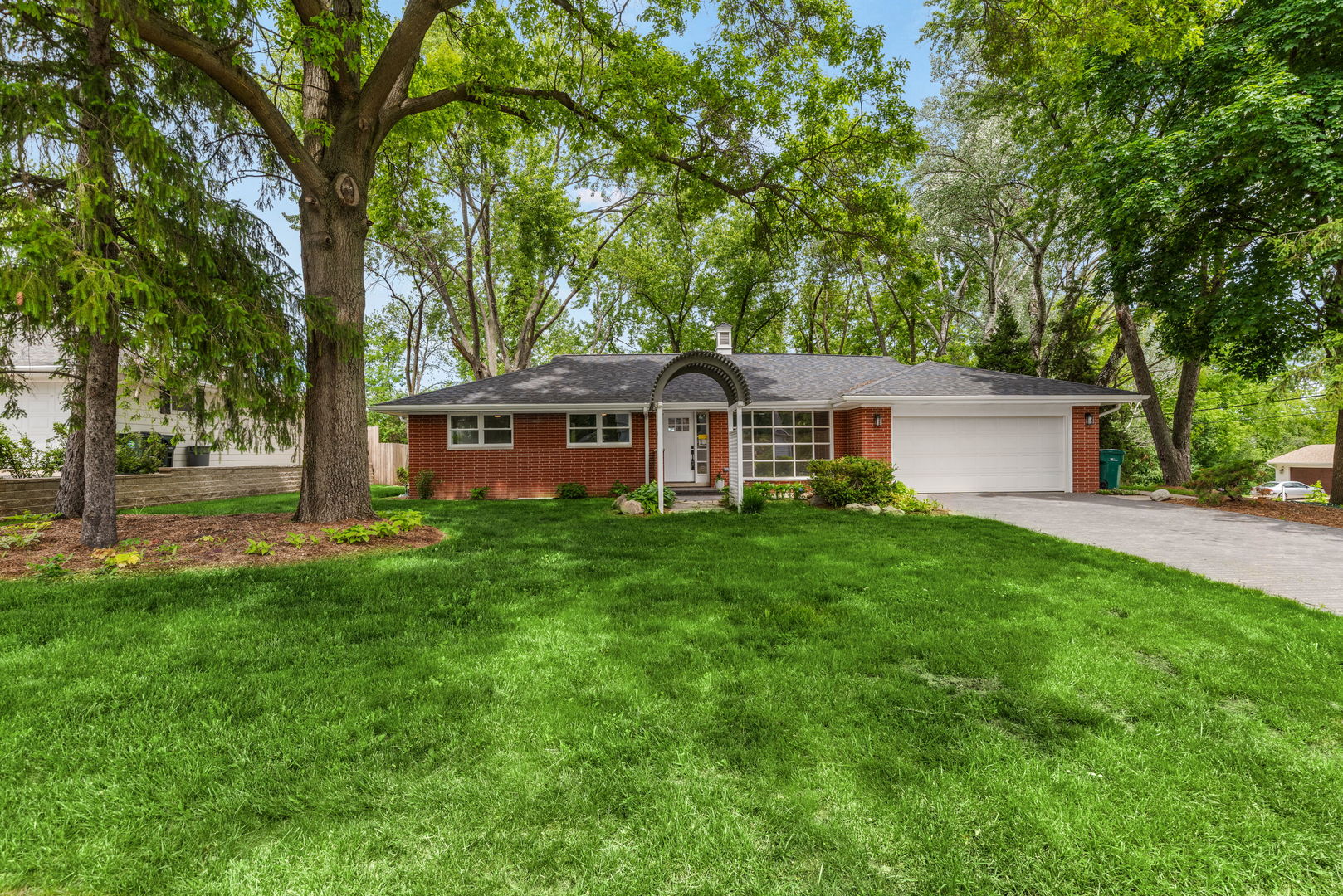 1010 W Elm Street