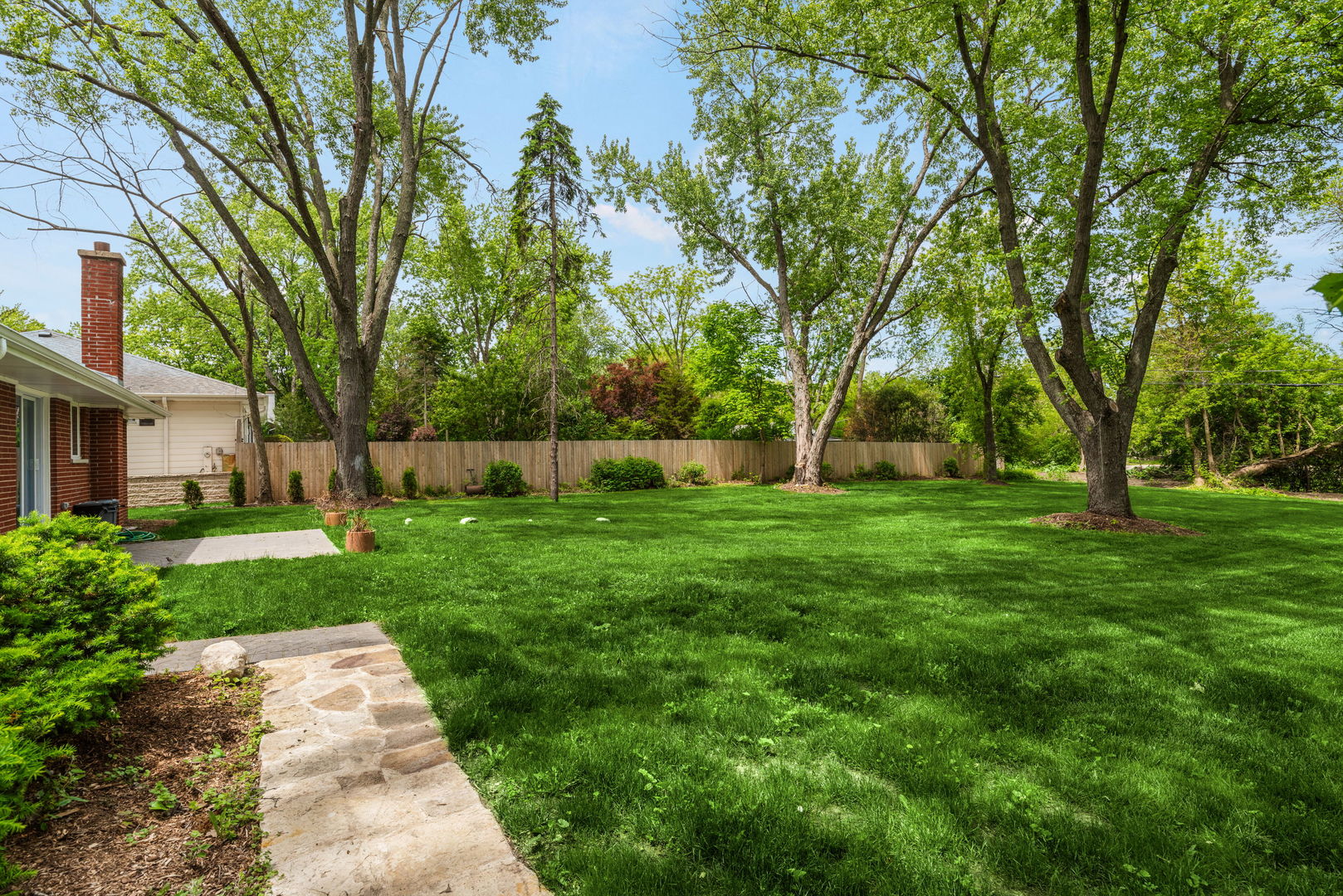 1010 W Elm Street