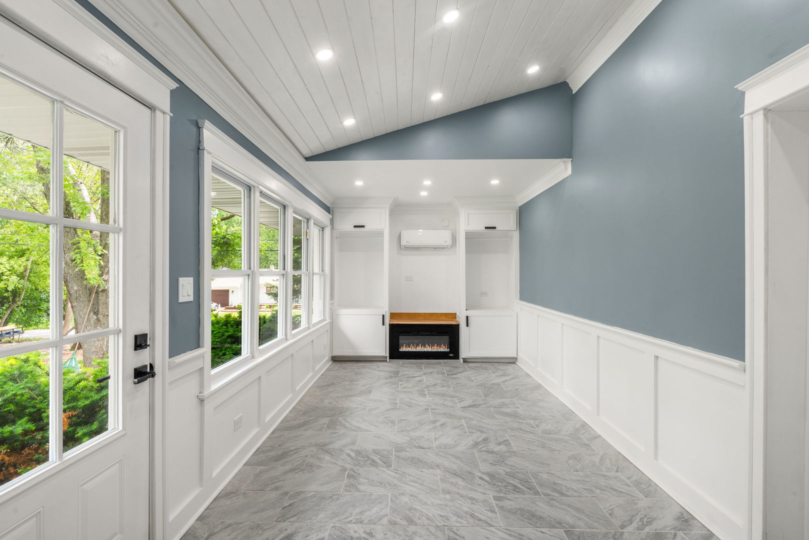 1010 W Elm Street