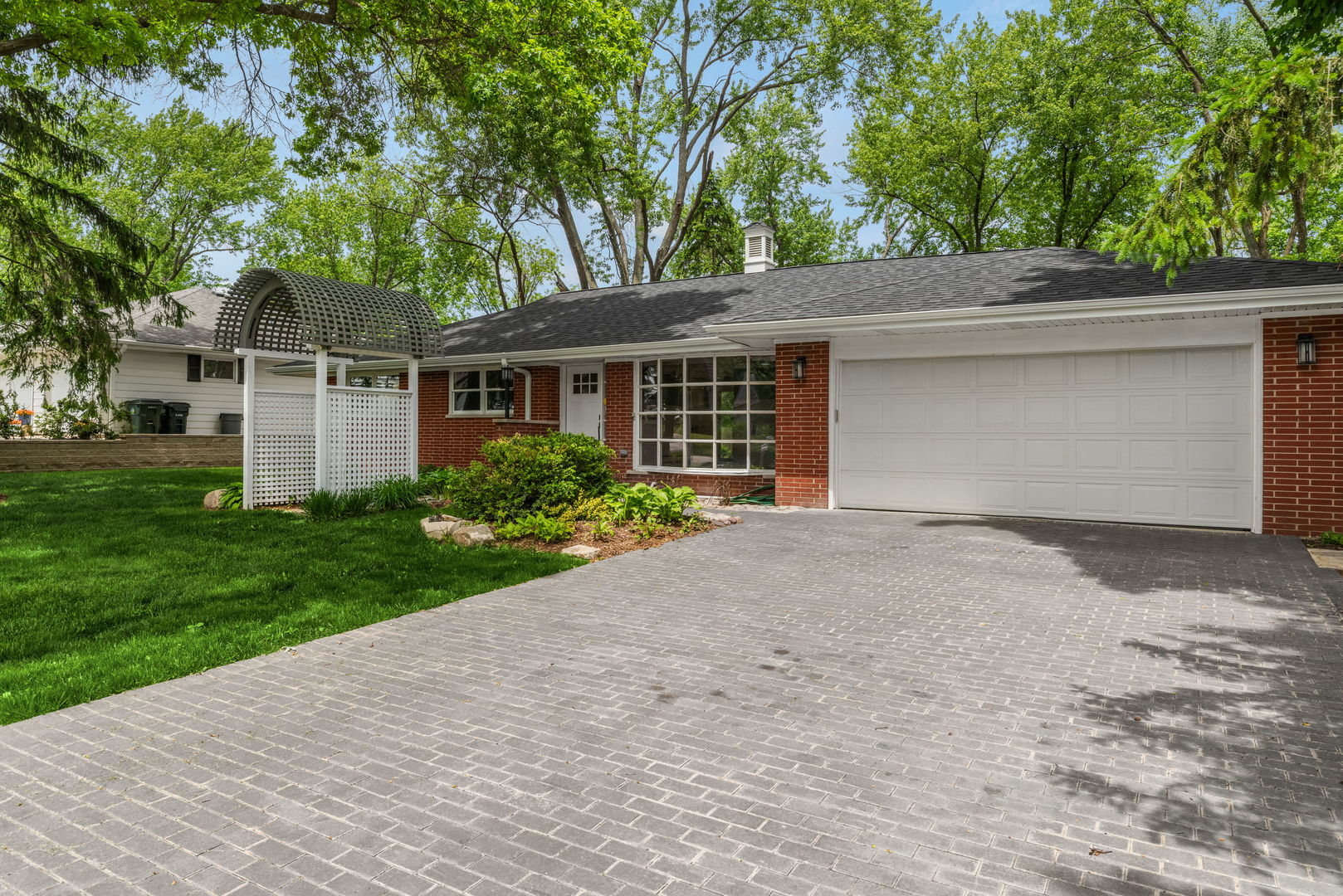 1010 W Elm Street