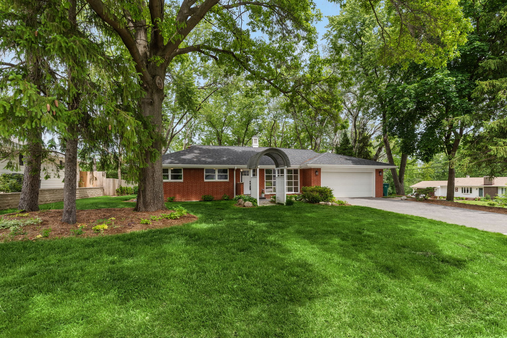 1010 W Elm Street