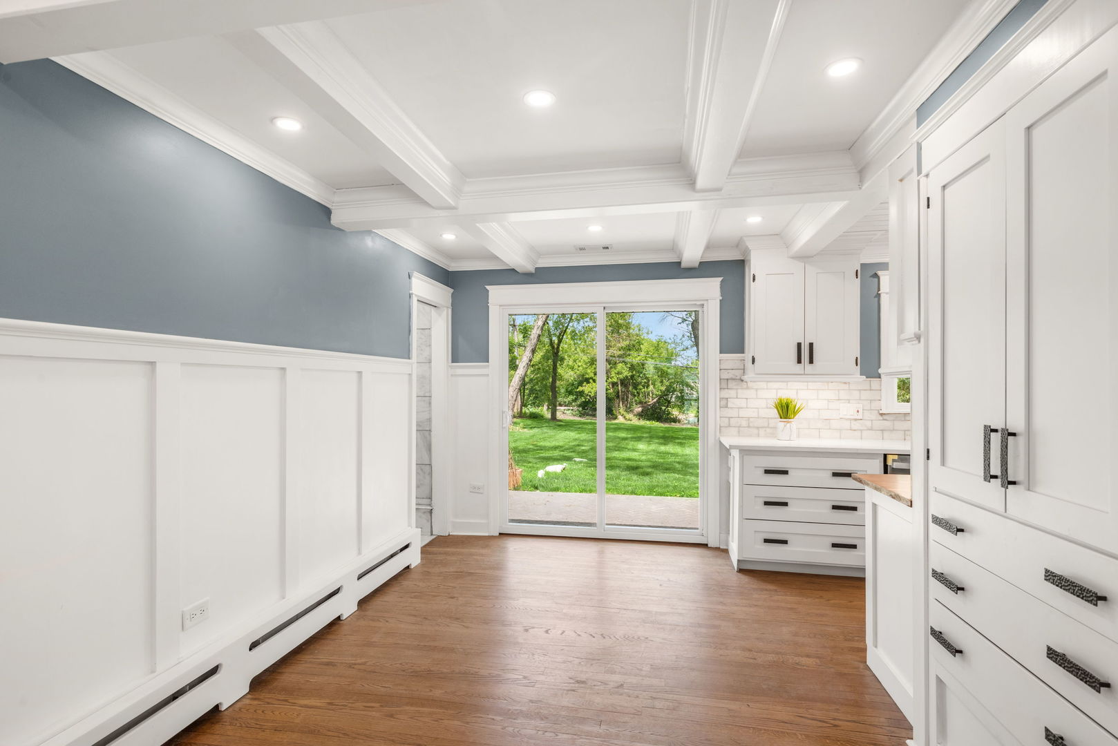 1010 W Elm Street