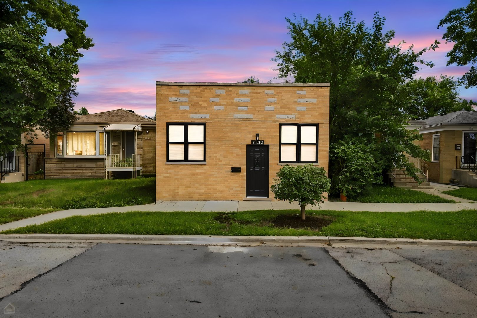 7120 W Highland Avenue