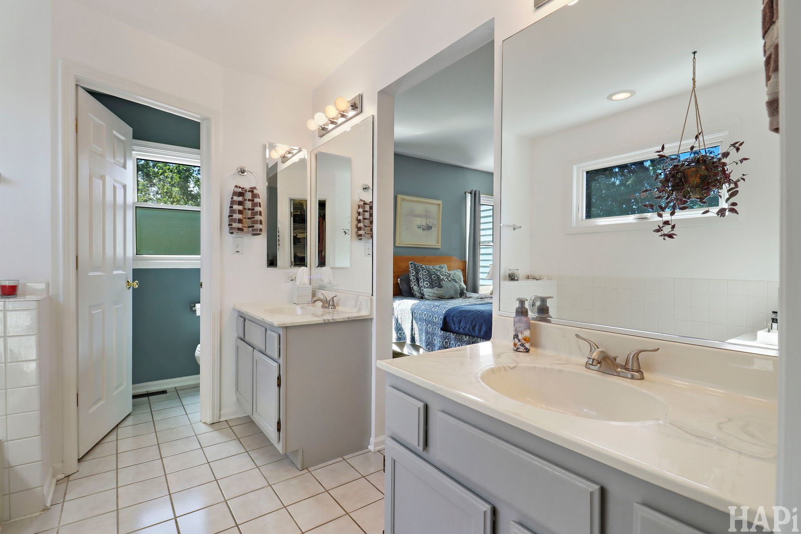 1446 Kingsbury Court