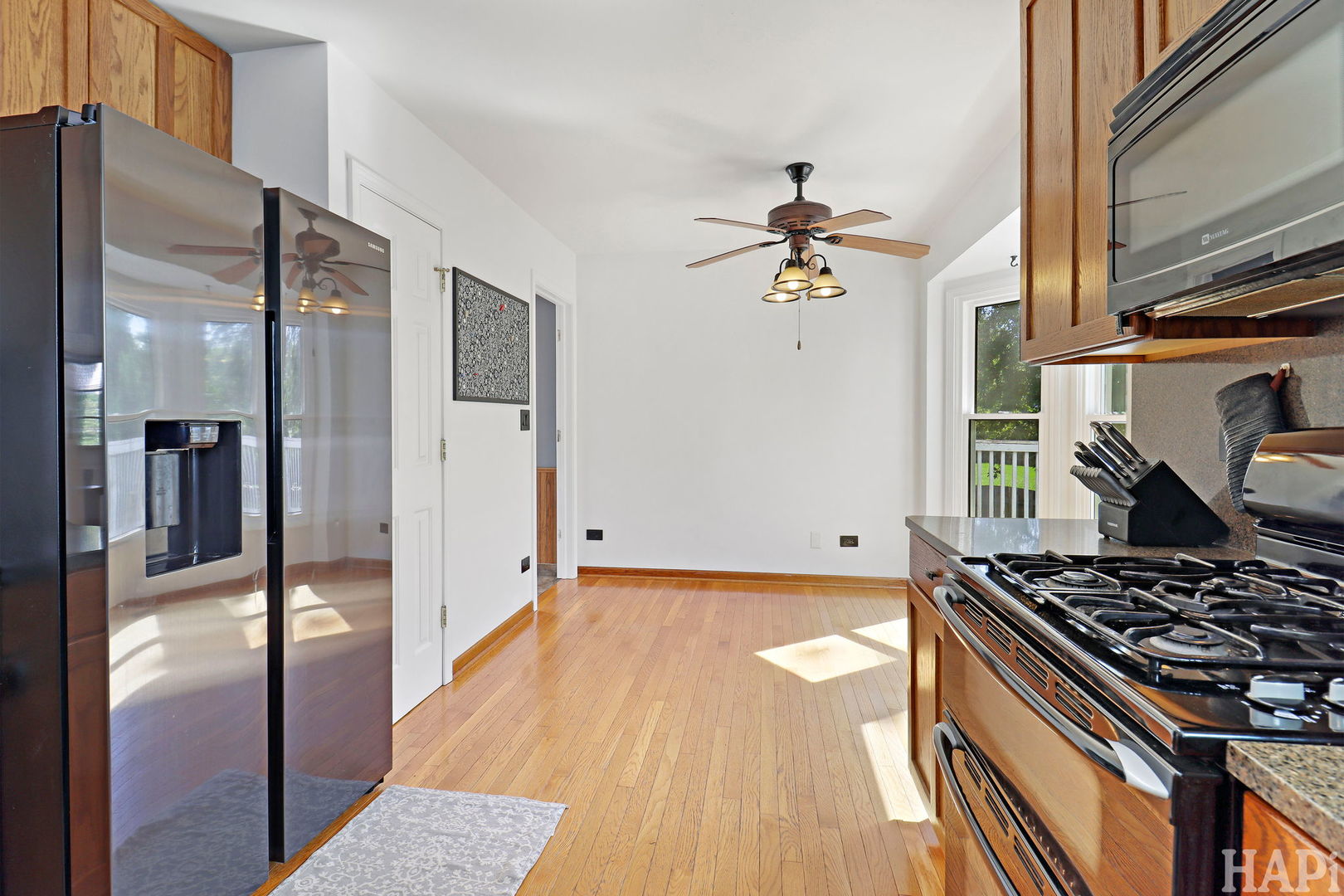 1446 Kingsbury Court