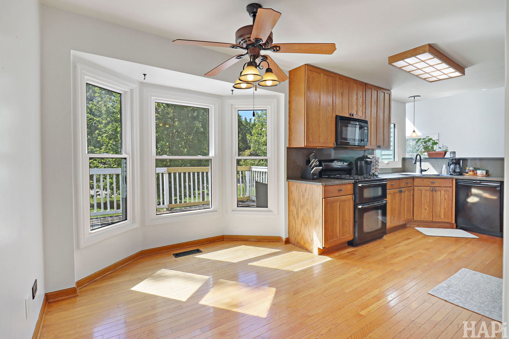 1446 Kingsbury Court