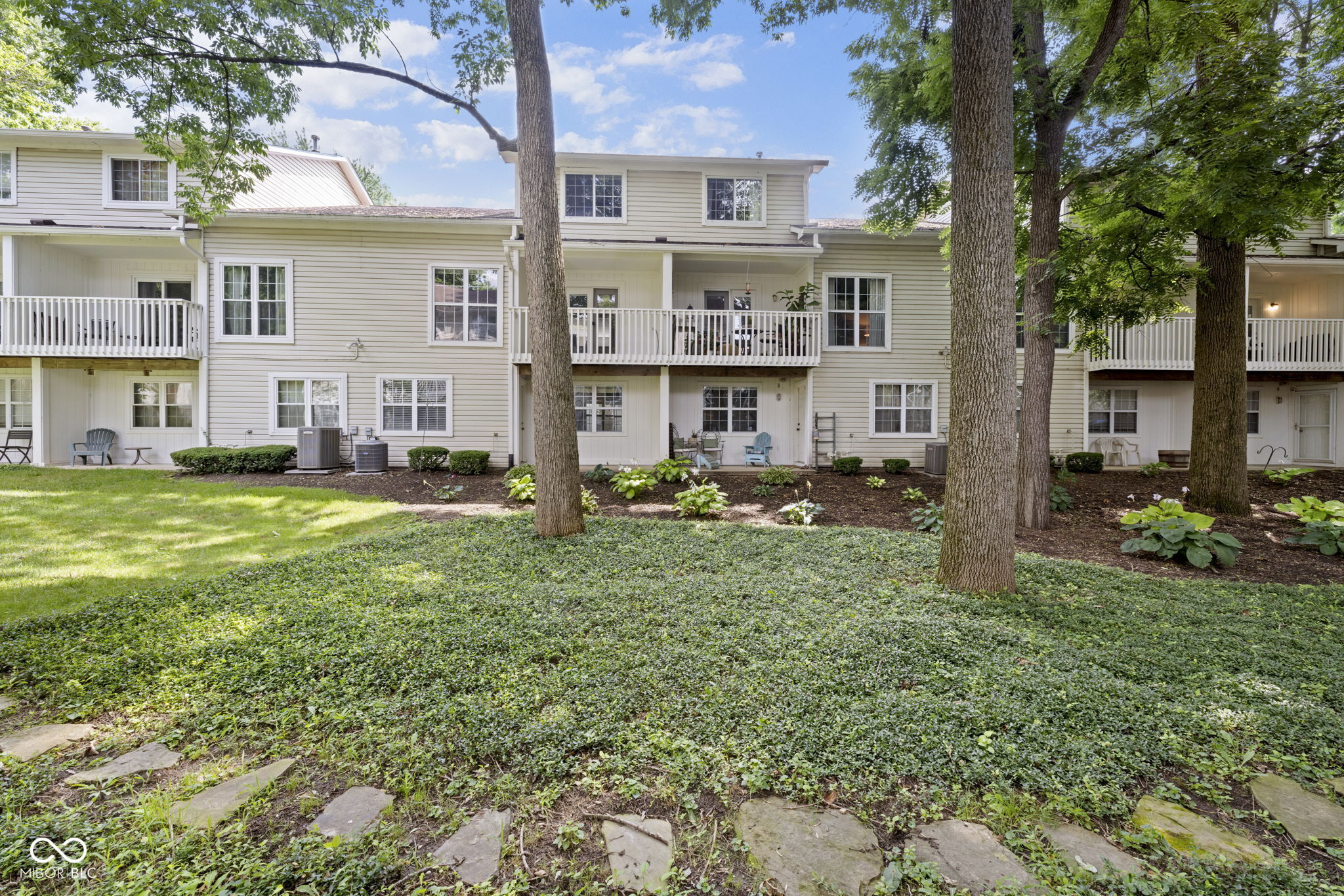 6926 Wesley Court