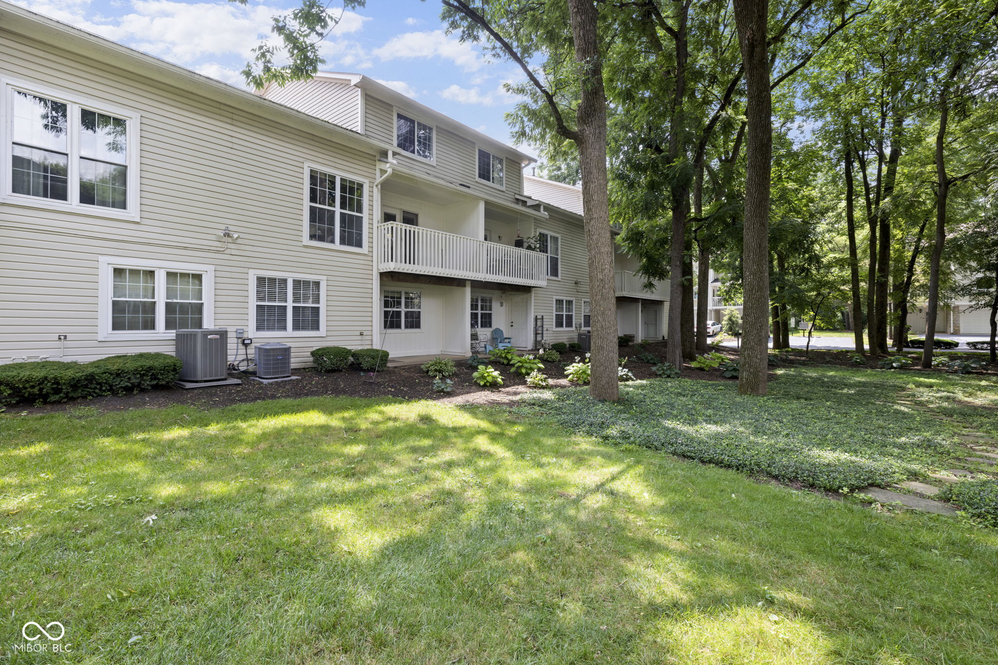 6926 Wesley Court