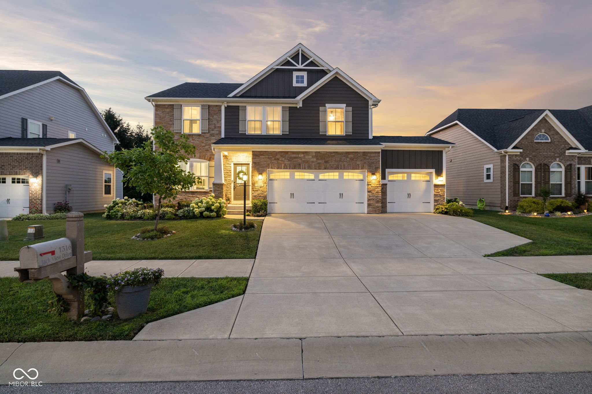 1316 Jack View Drive