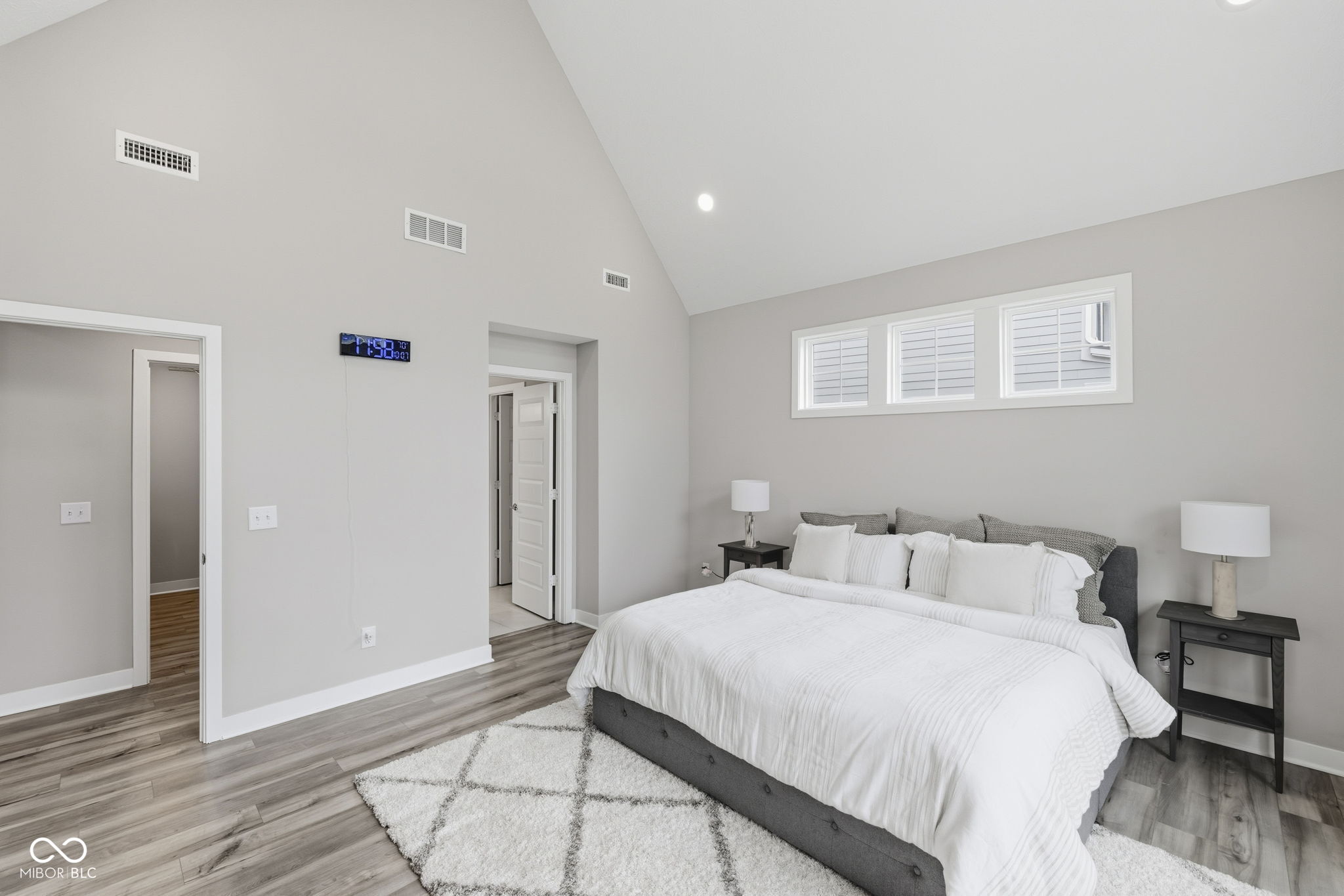 2258 W 171st Street