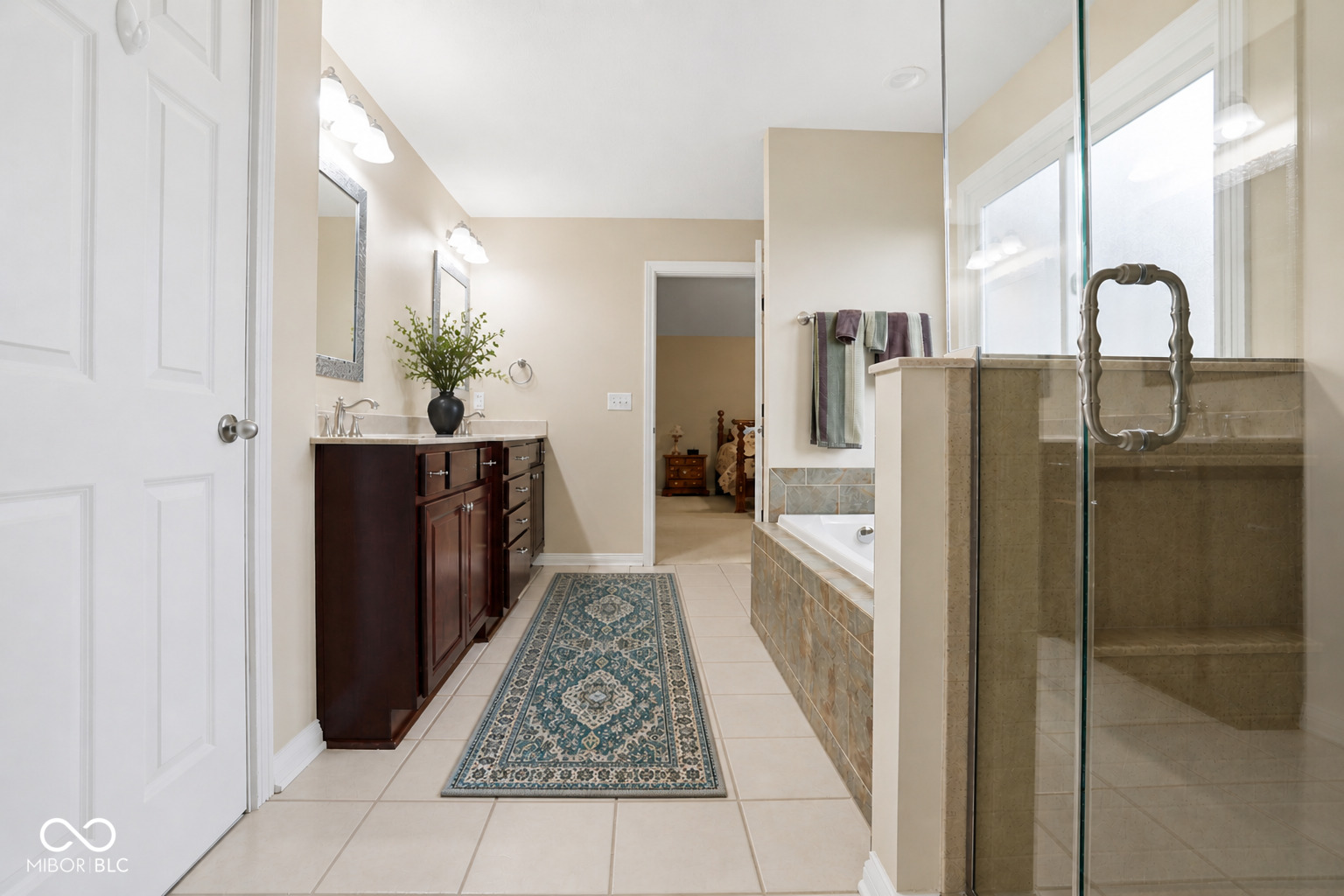 5767 Meadowlark Place