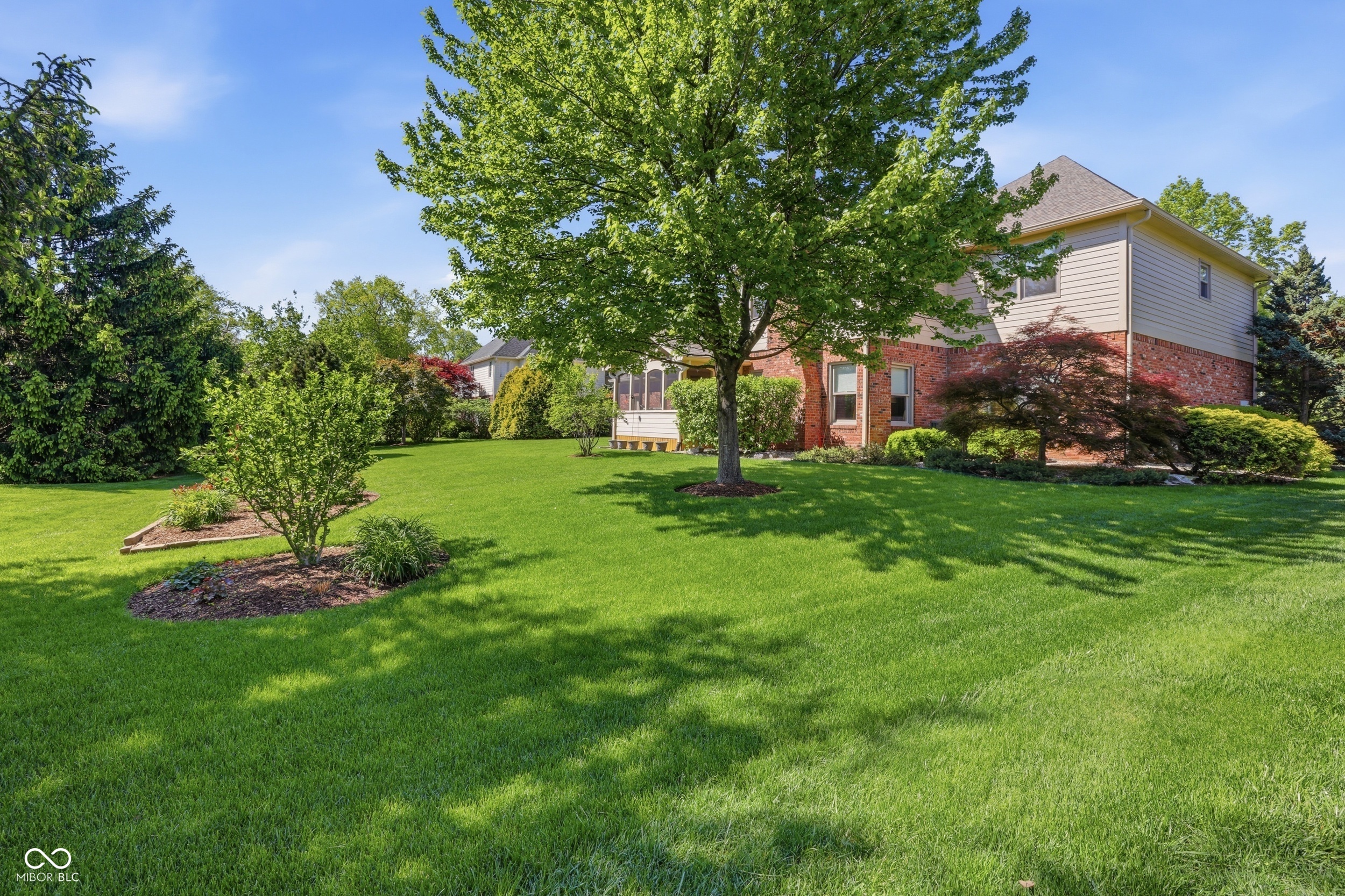 5767 Meadowlark Place