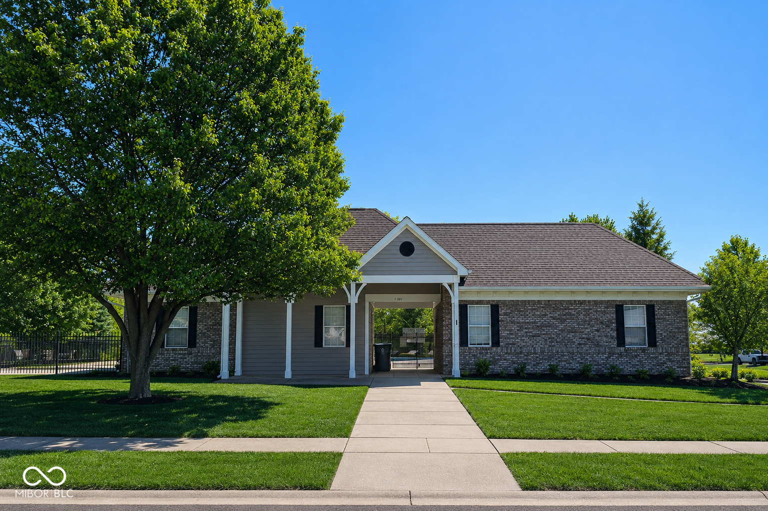 5767 Meadowlark Place