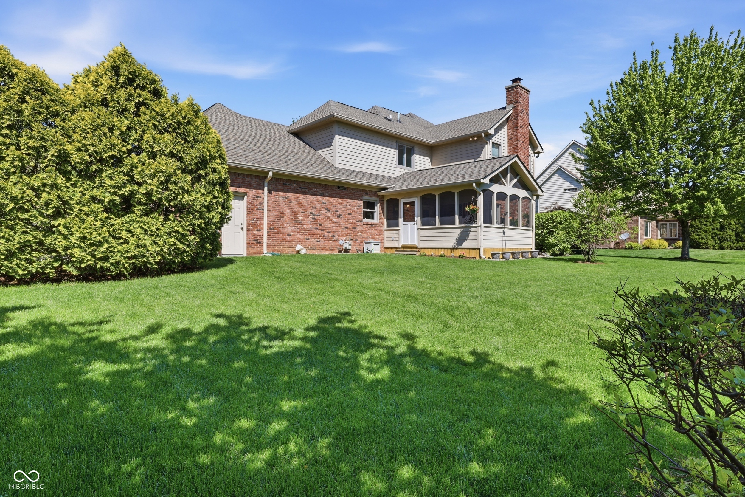 5767 Meadowlark Place