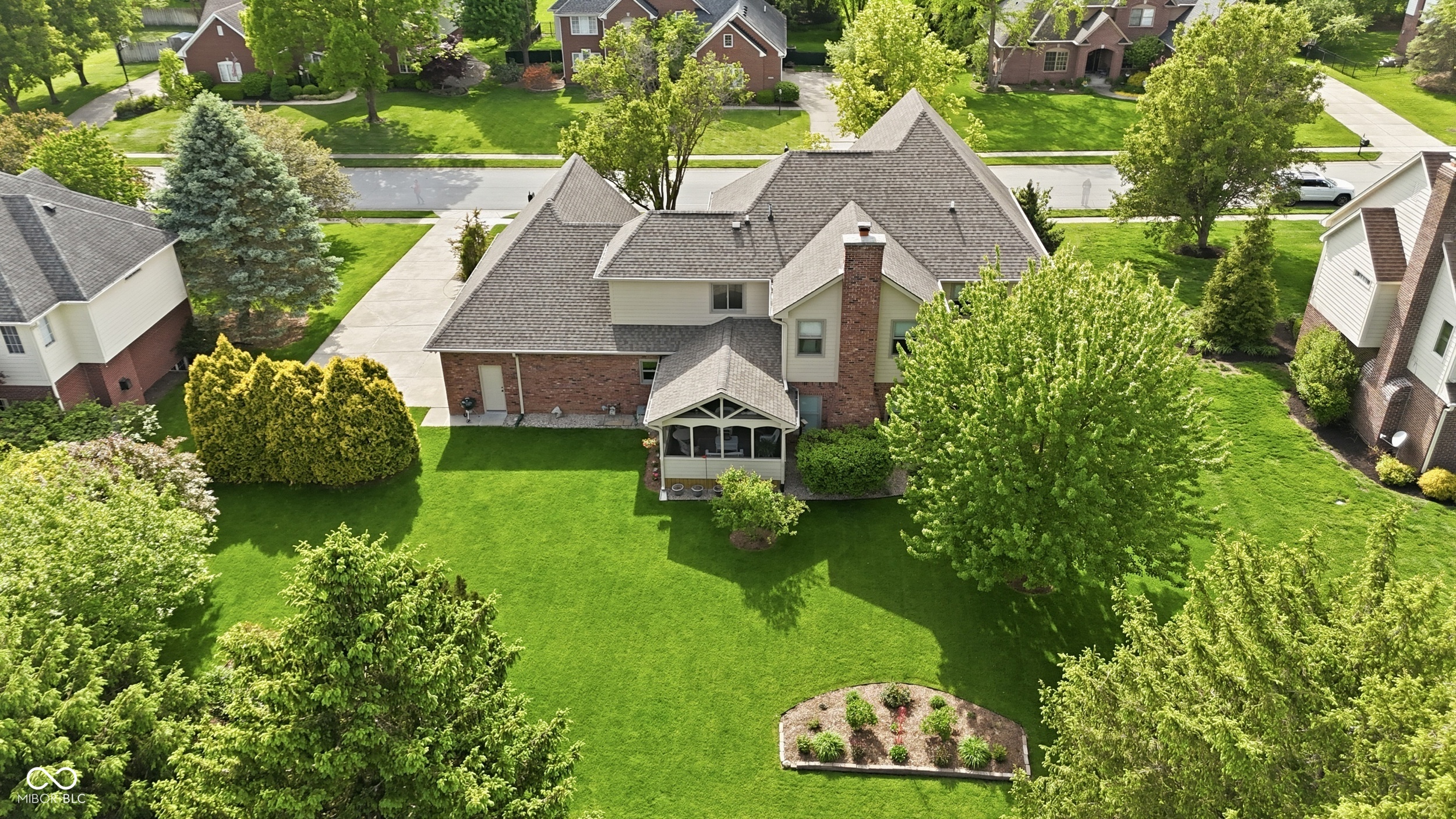 5767 Meadowlark Place