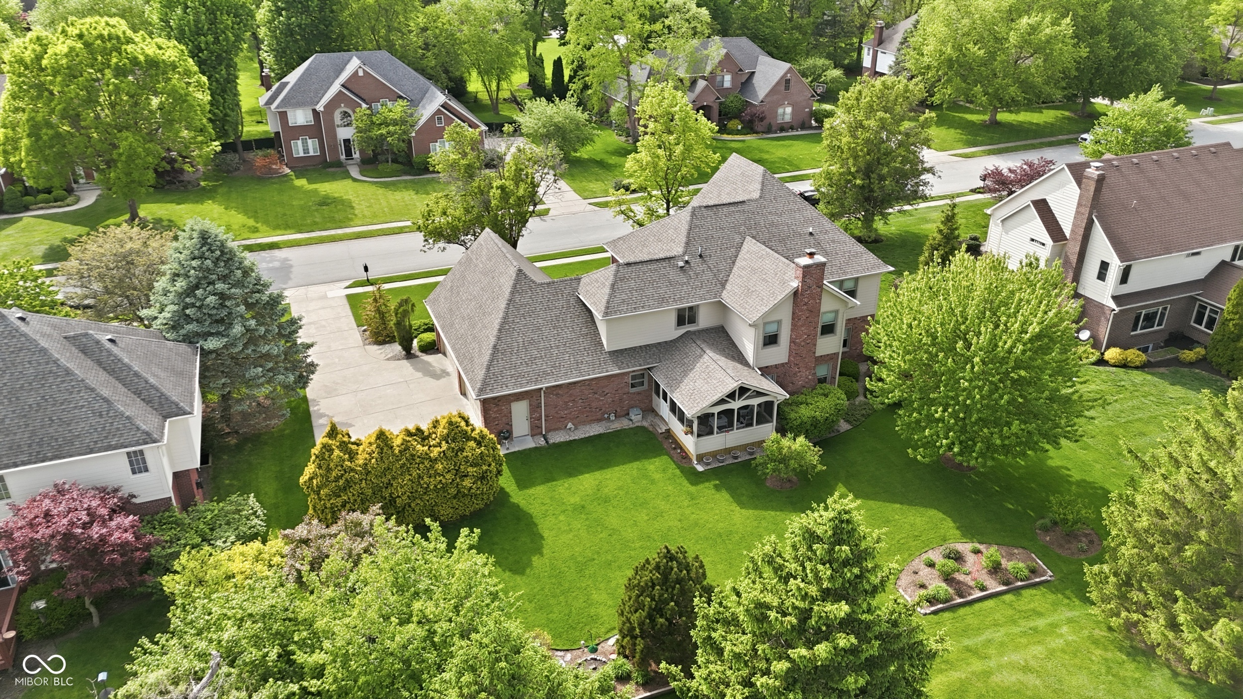 5767 Meadowlark Place