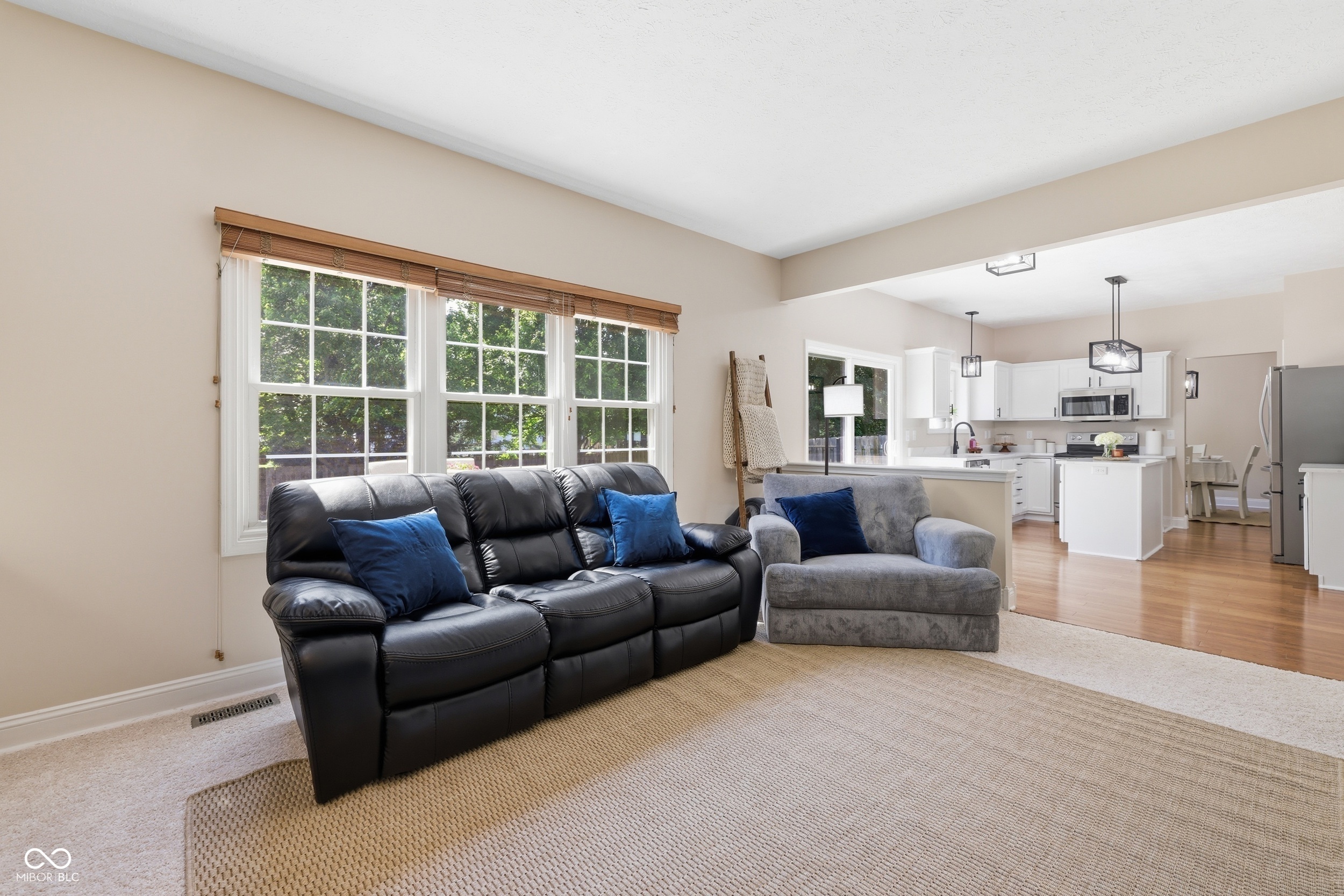 13456 Winamac Court