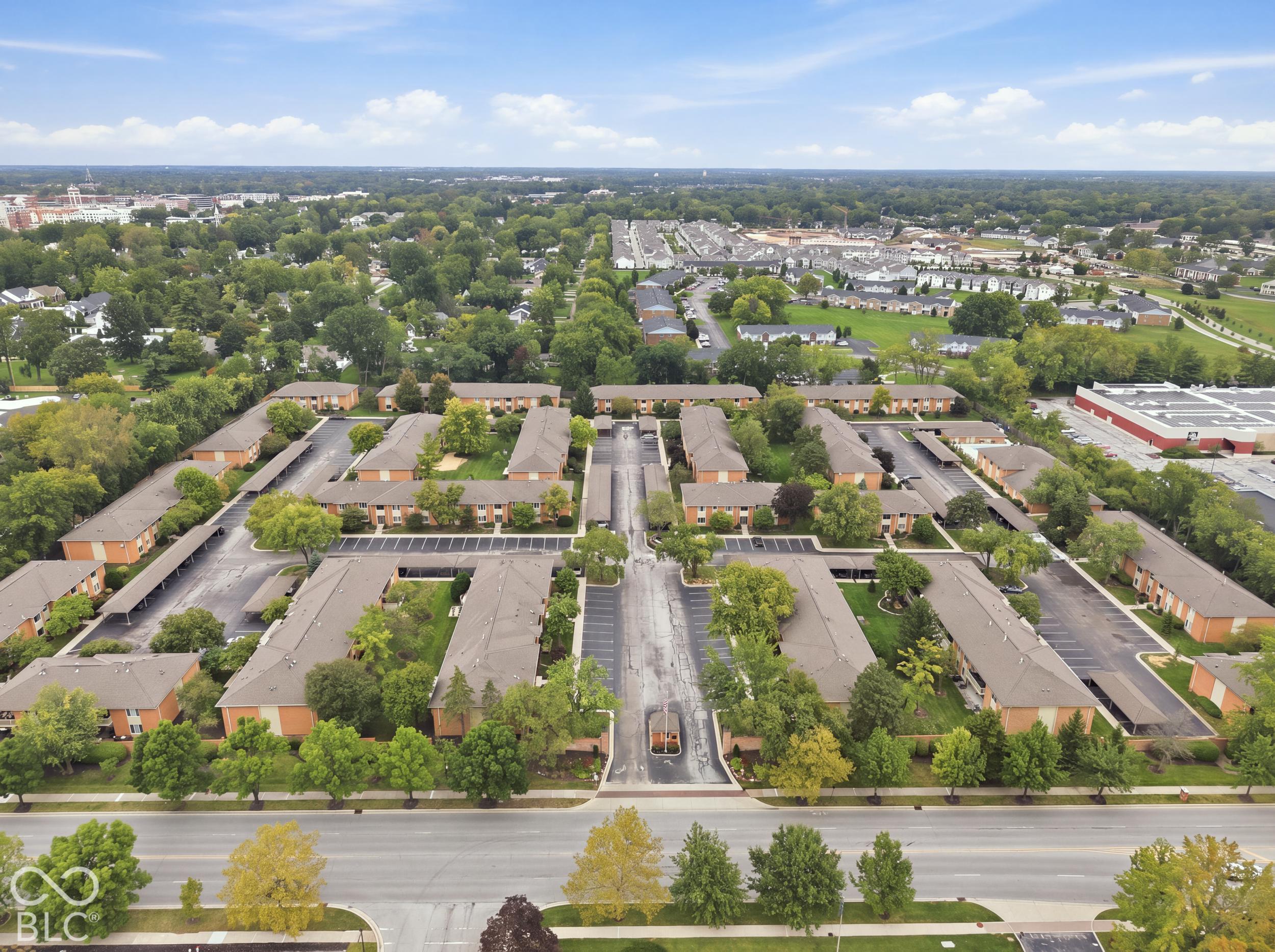 558 W Hunters Drive Unit: APT D