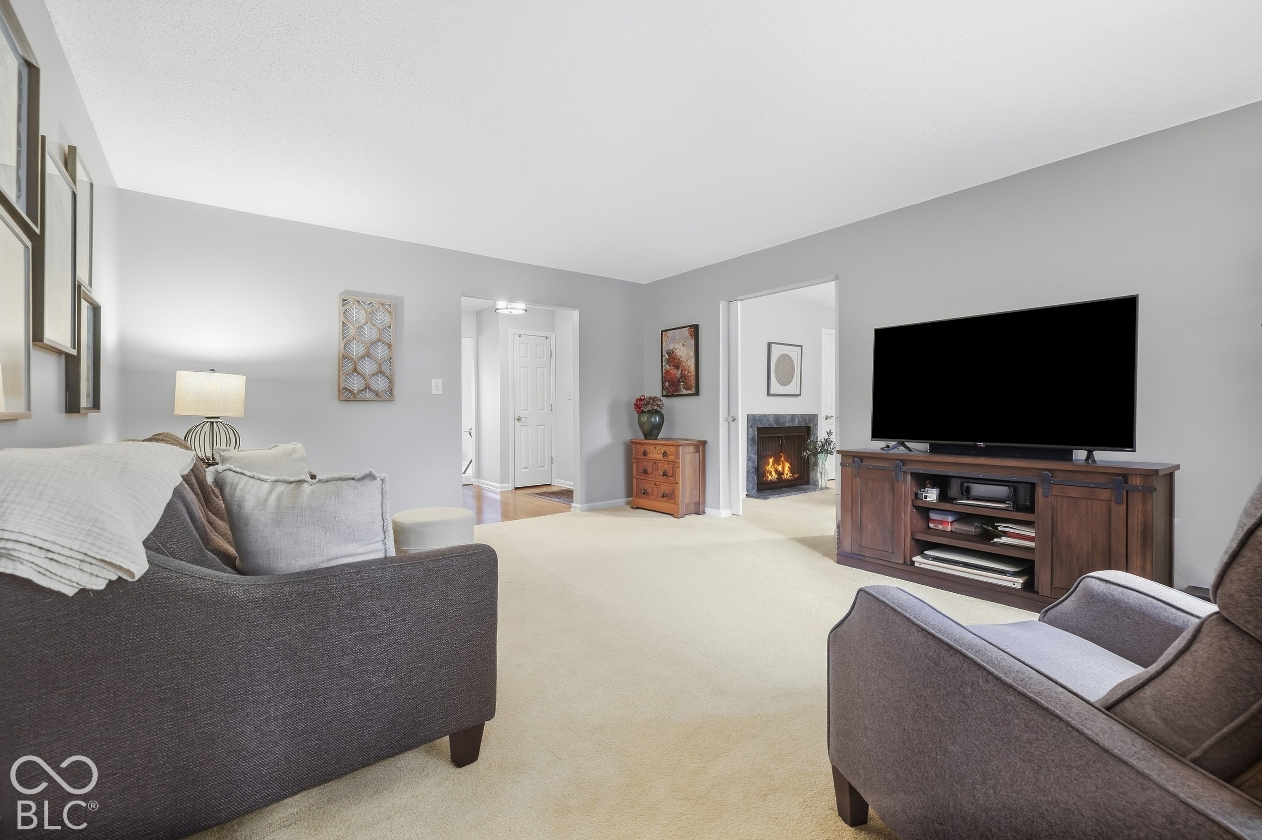 558 W Hunters Drive Unit: APT D