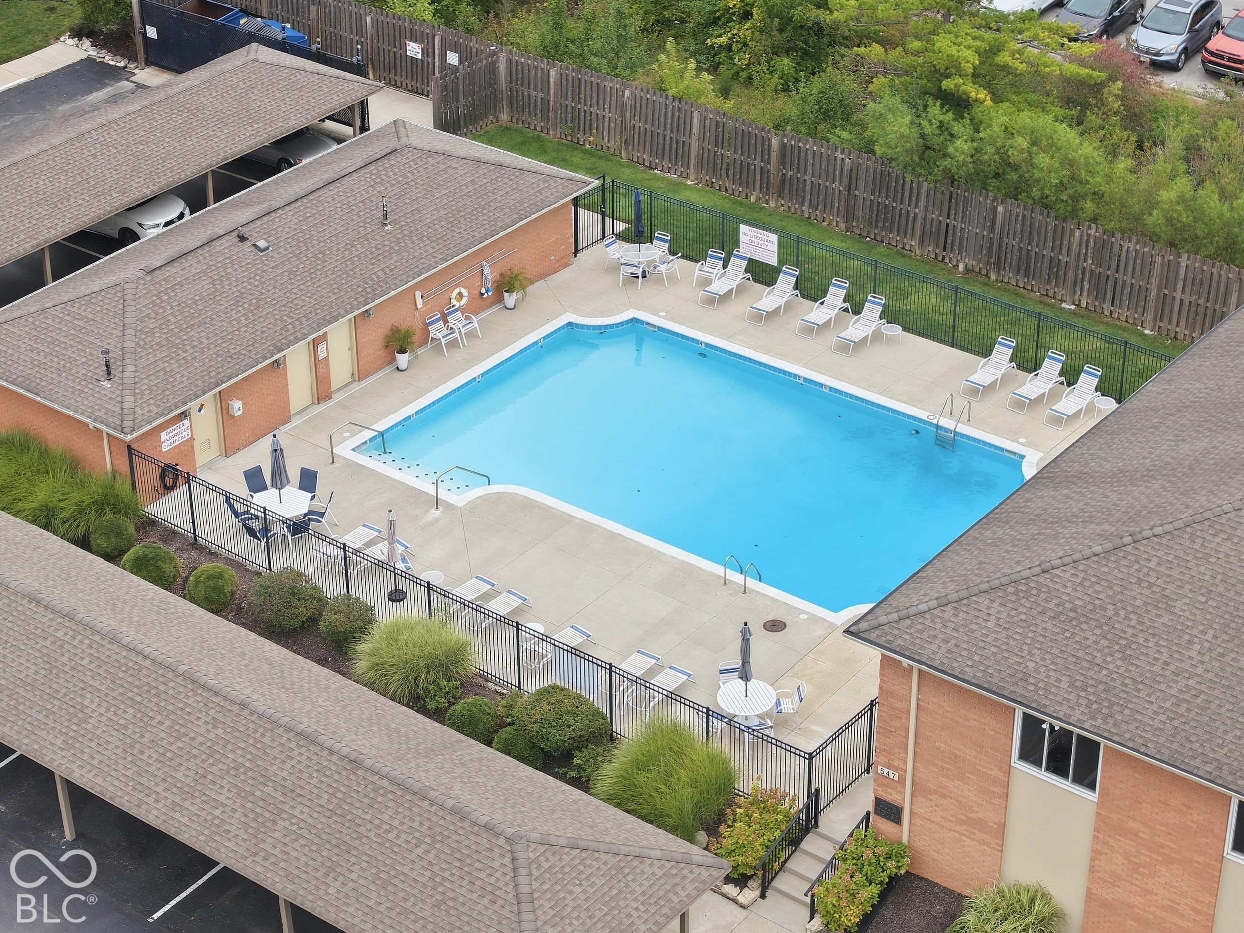 558 W Hunters Drive Unit: APT D