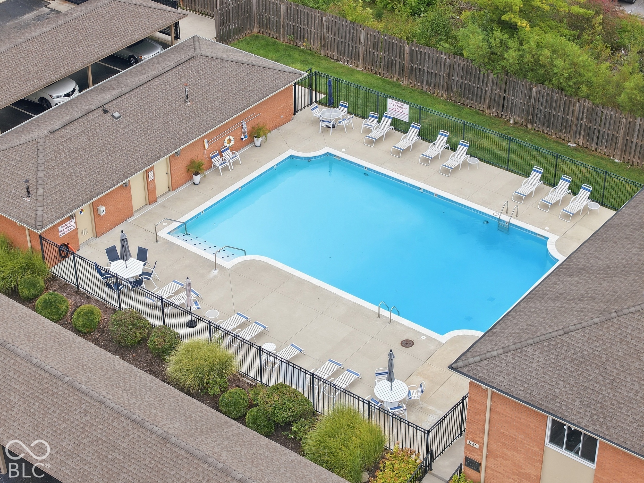 558 W Hunters Drive Unit: APT D