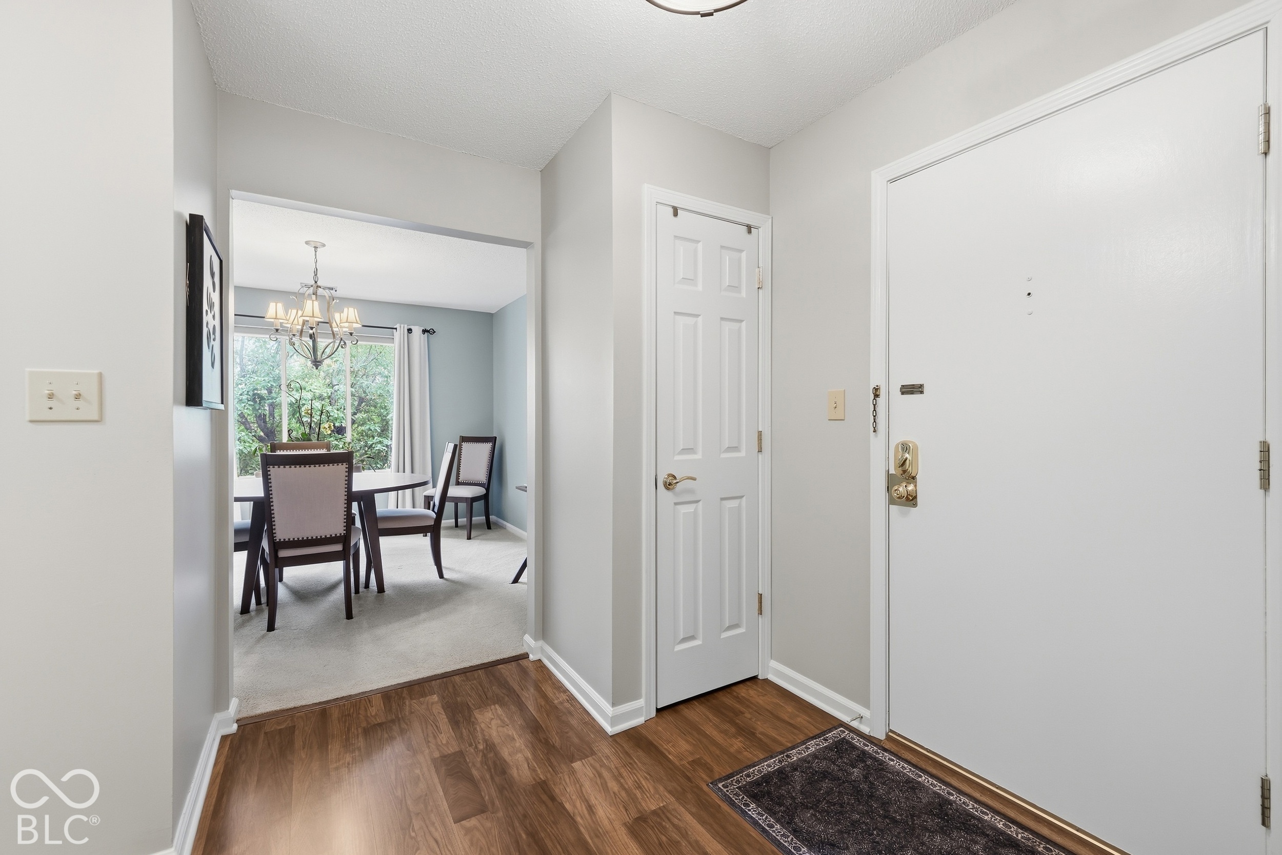 558 W Hunters Drive Unit: APT D