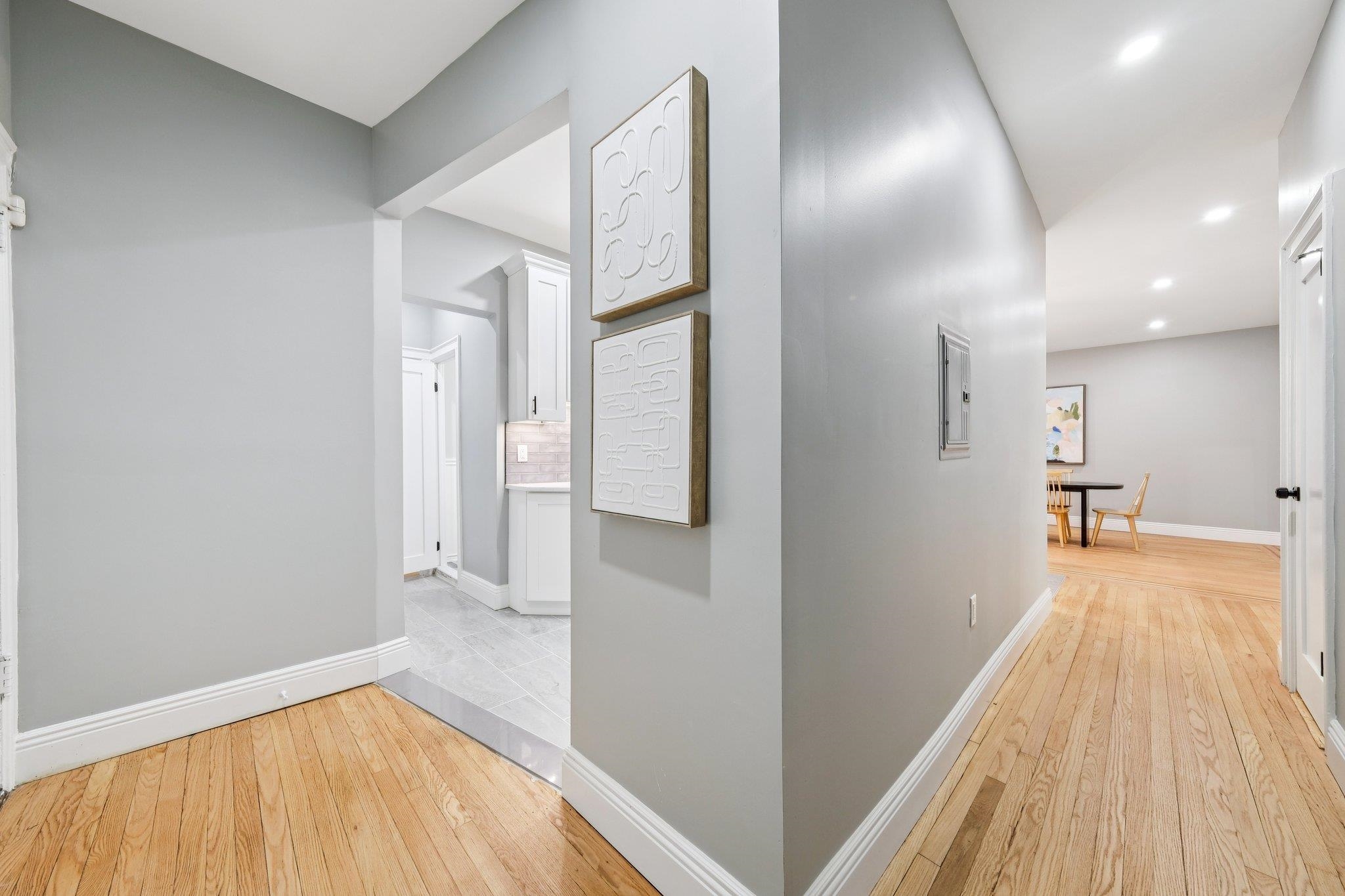 340 FAIRMOUNT AVE Unit: Apt 209