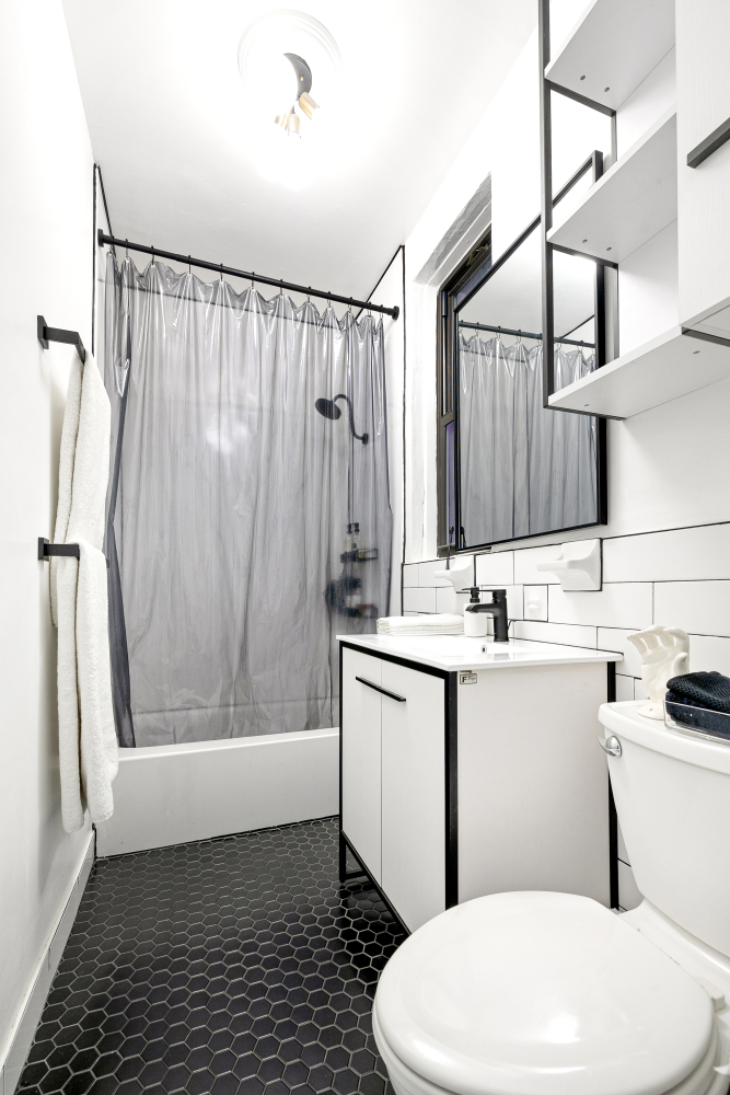 114 E 98TH Street 2W