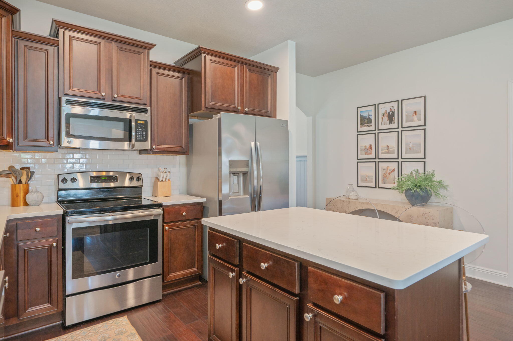 286 Pin Oak Loop