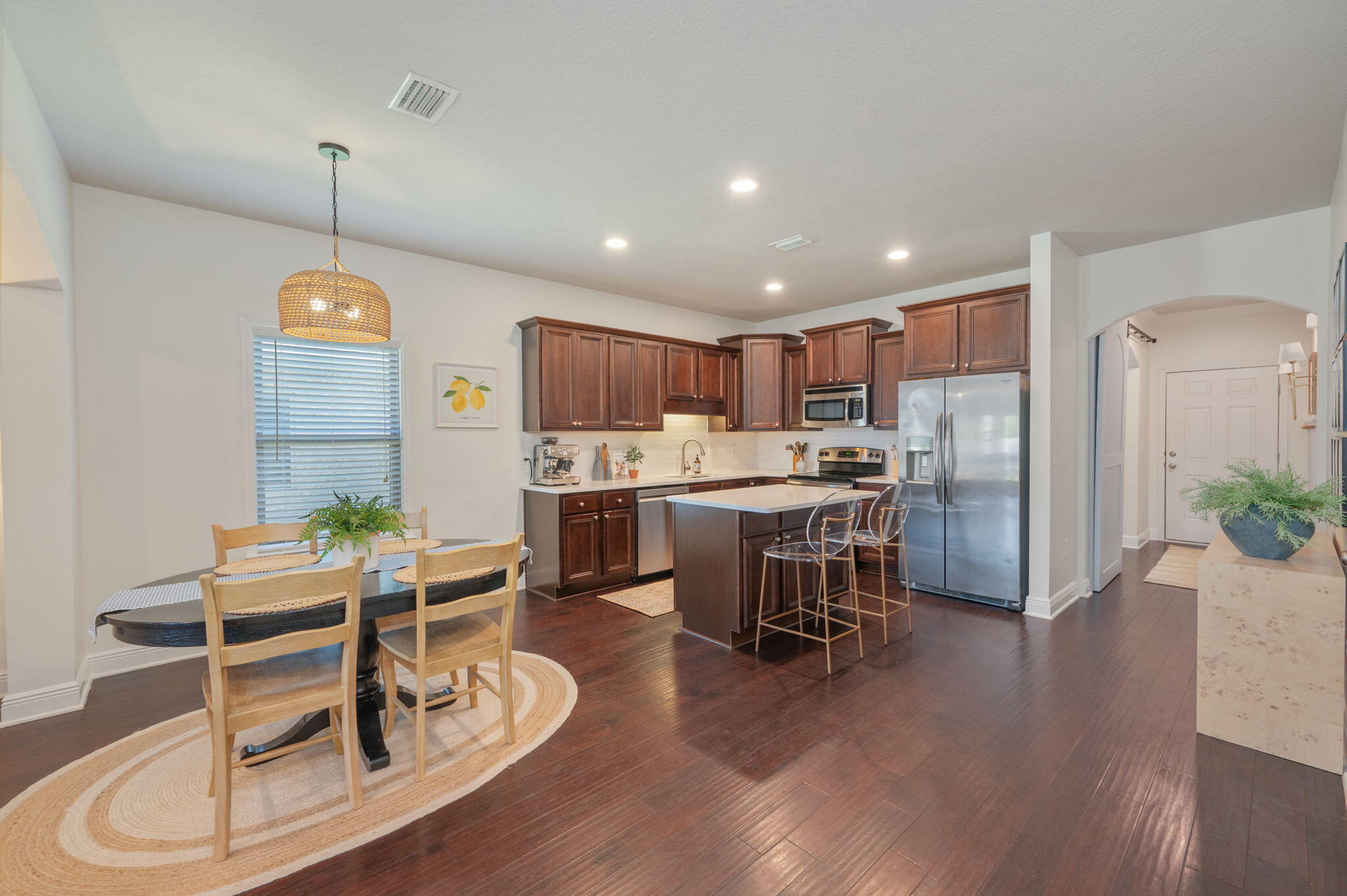 286 Pin Oak Loop