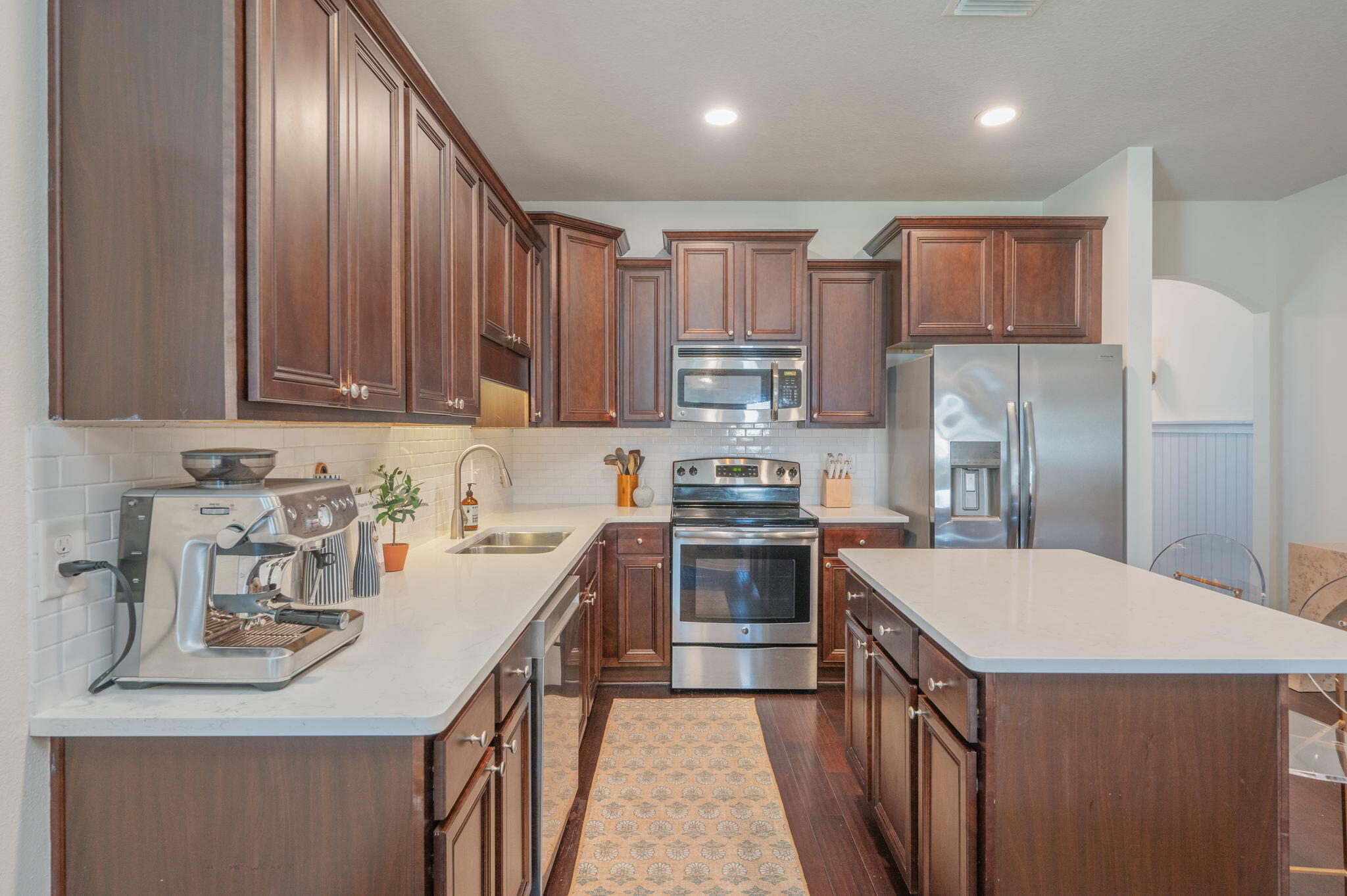 286 Pin Oak Loop
